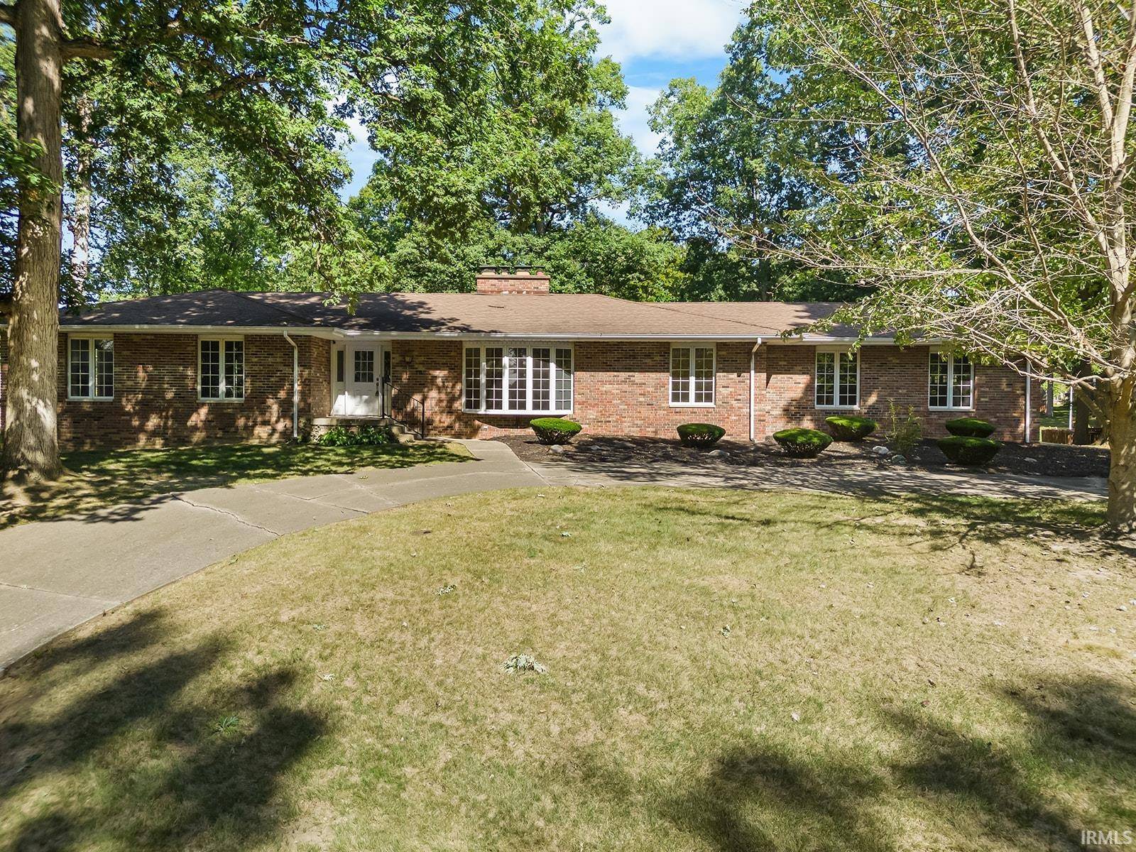Williamsport, IN 47993-1076,102 Maple Cove