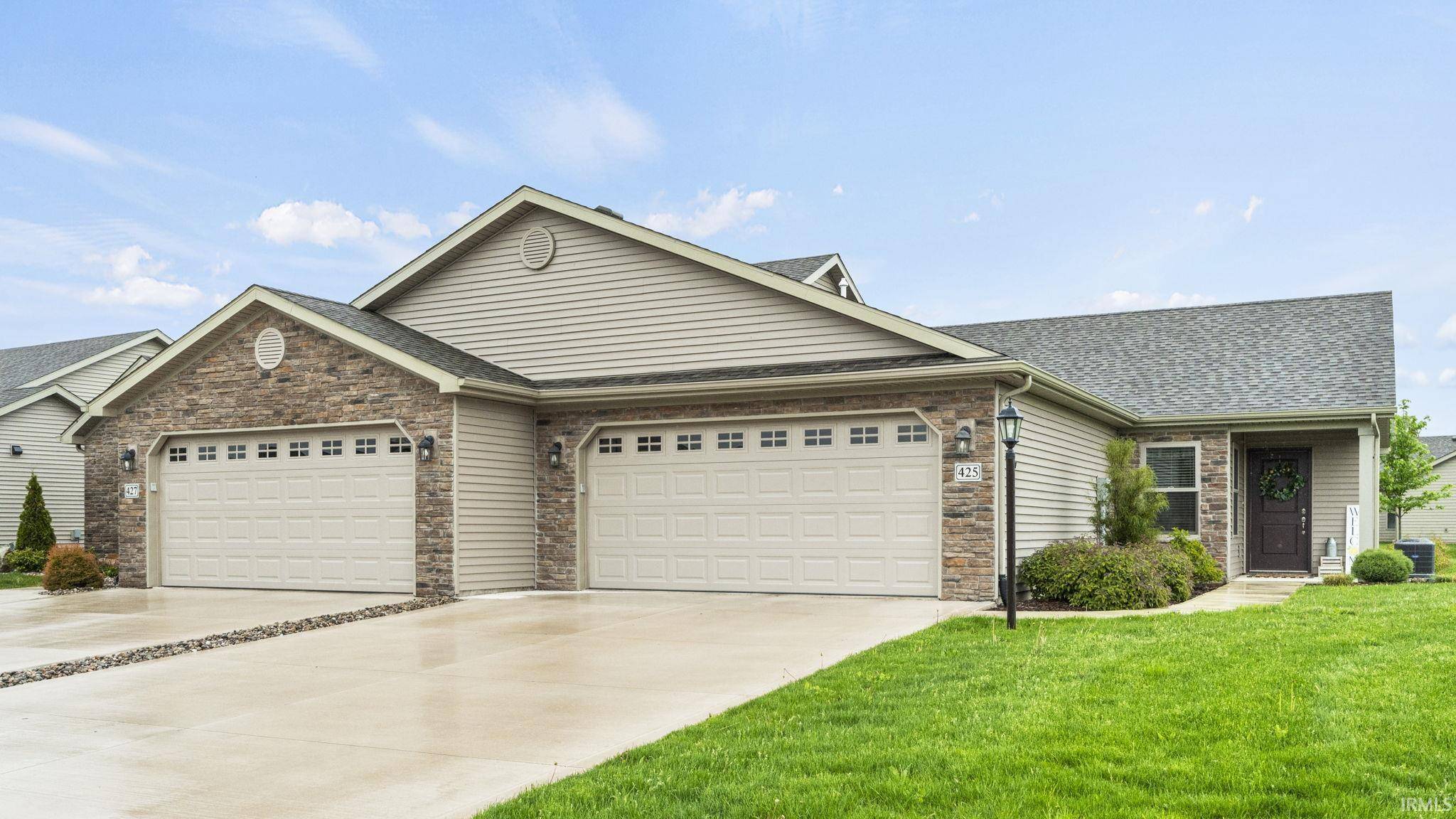 Huntington, IN 46750,425 Crown Hill Drive