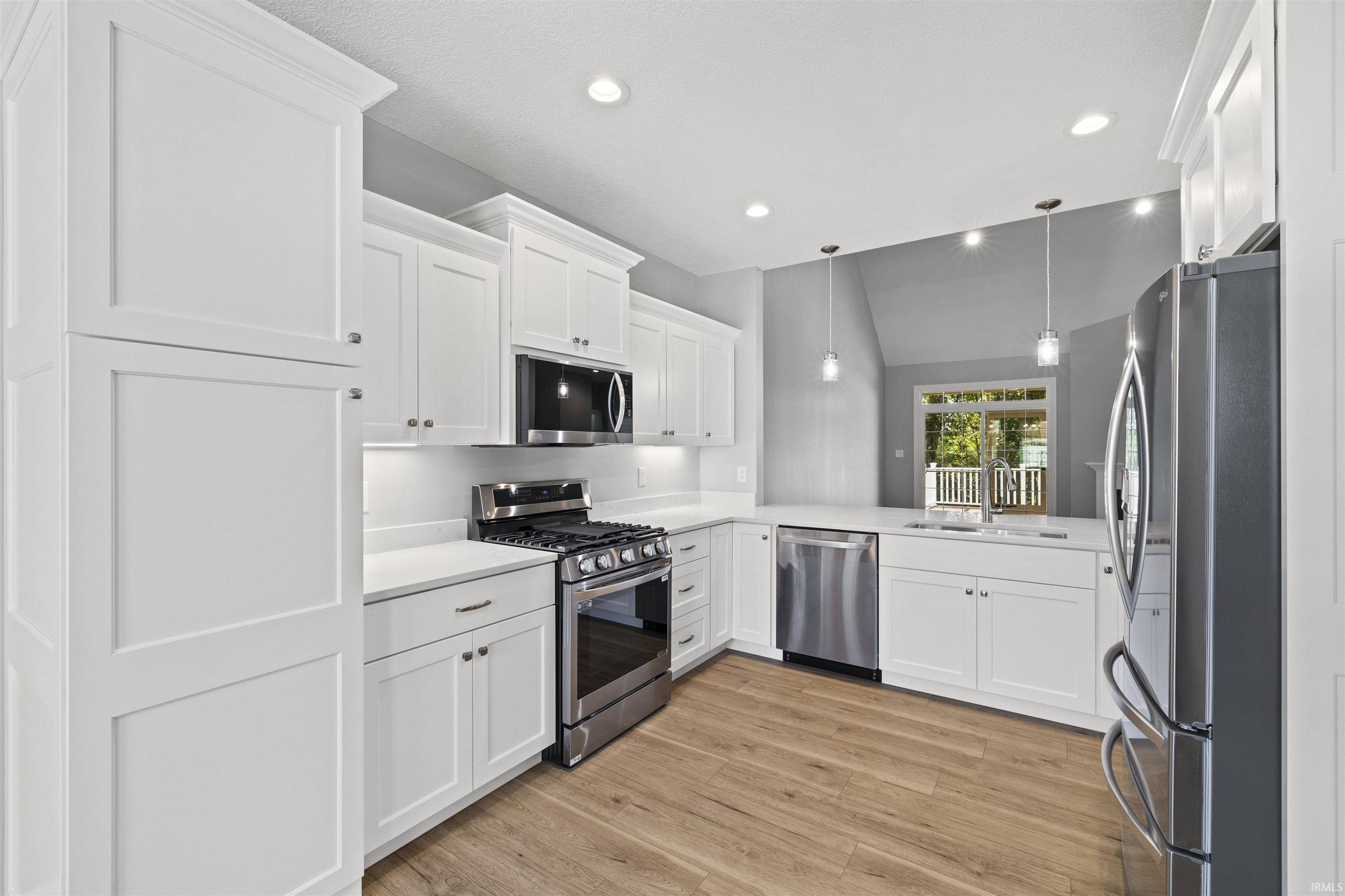 Bloomington, IN 47403,935 W Baywood Drive