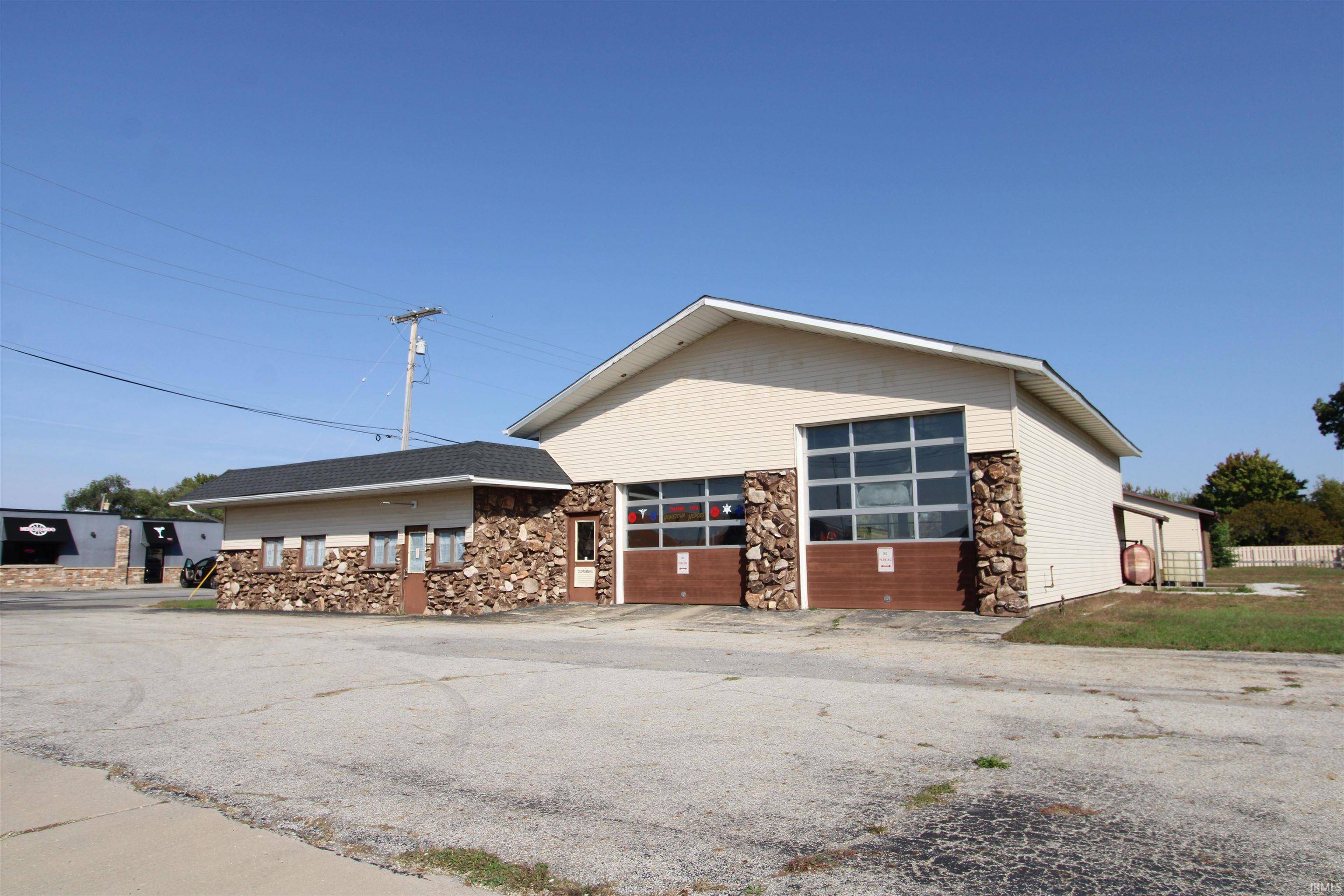 Knox, IN 46534,1308 S Heaton Street