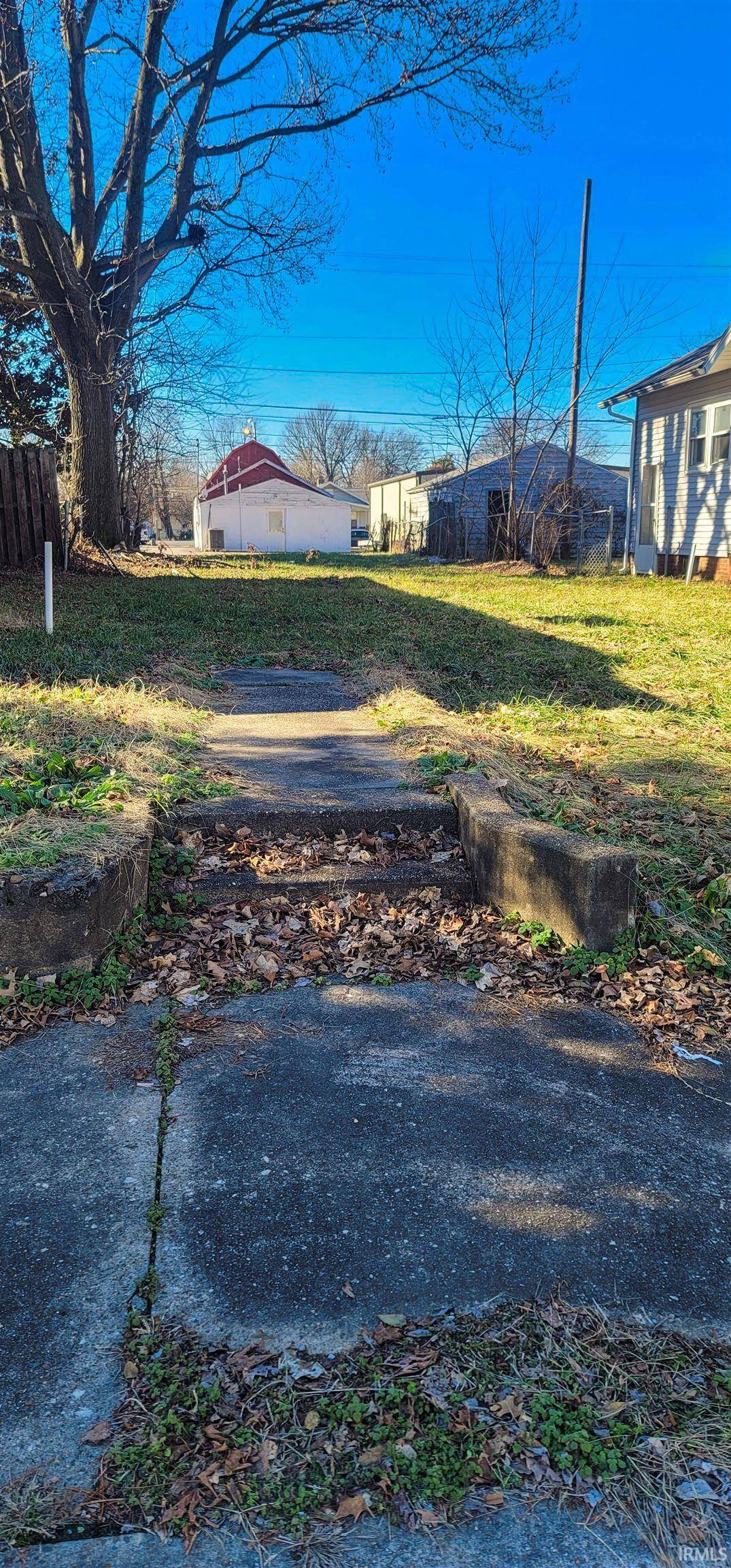 Evansville, IN 47714-3417,1617 S New York Avenue