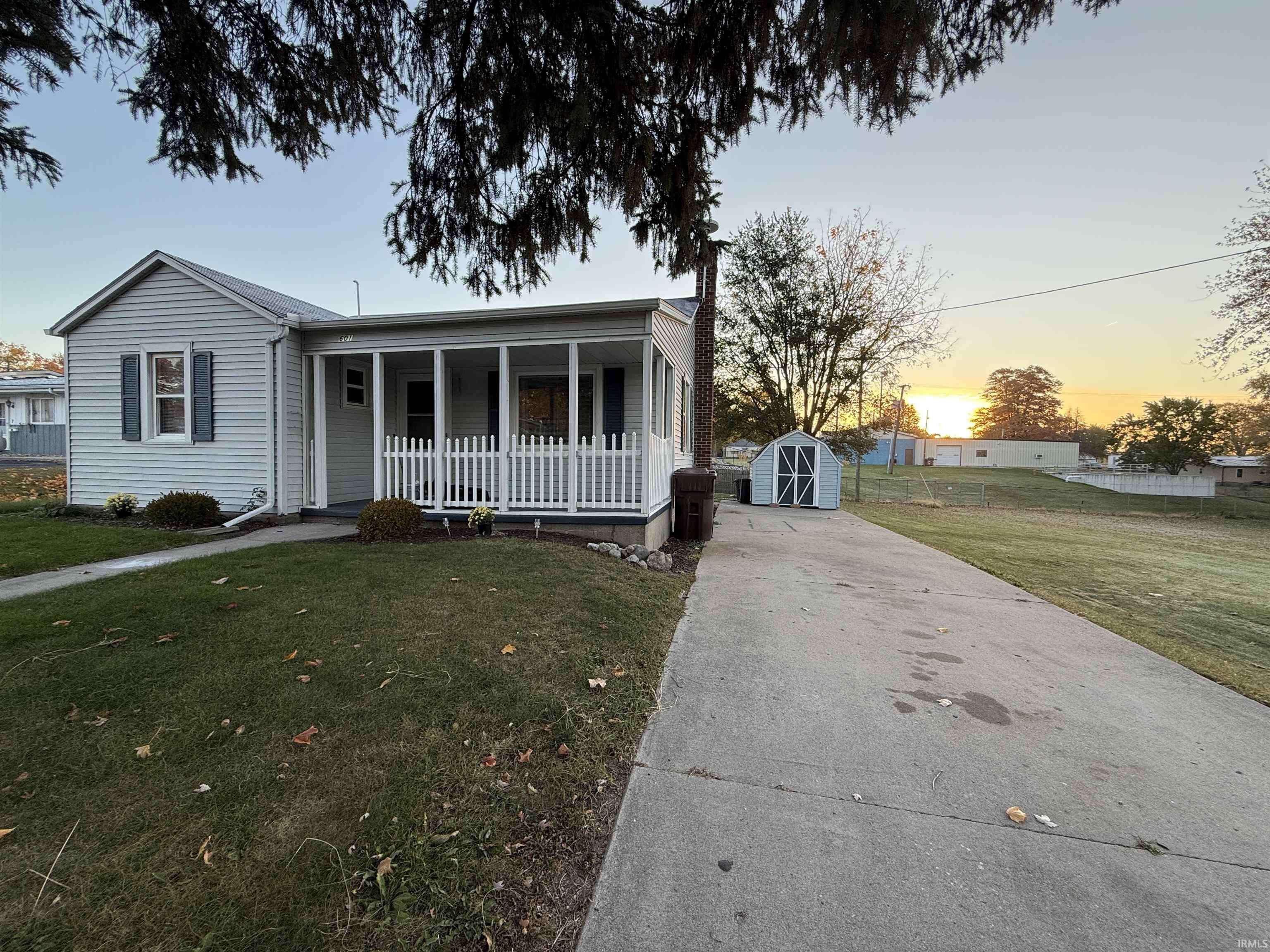Ligonier, IN 46767,601 N Cavin Street
