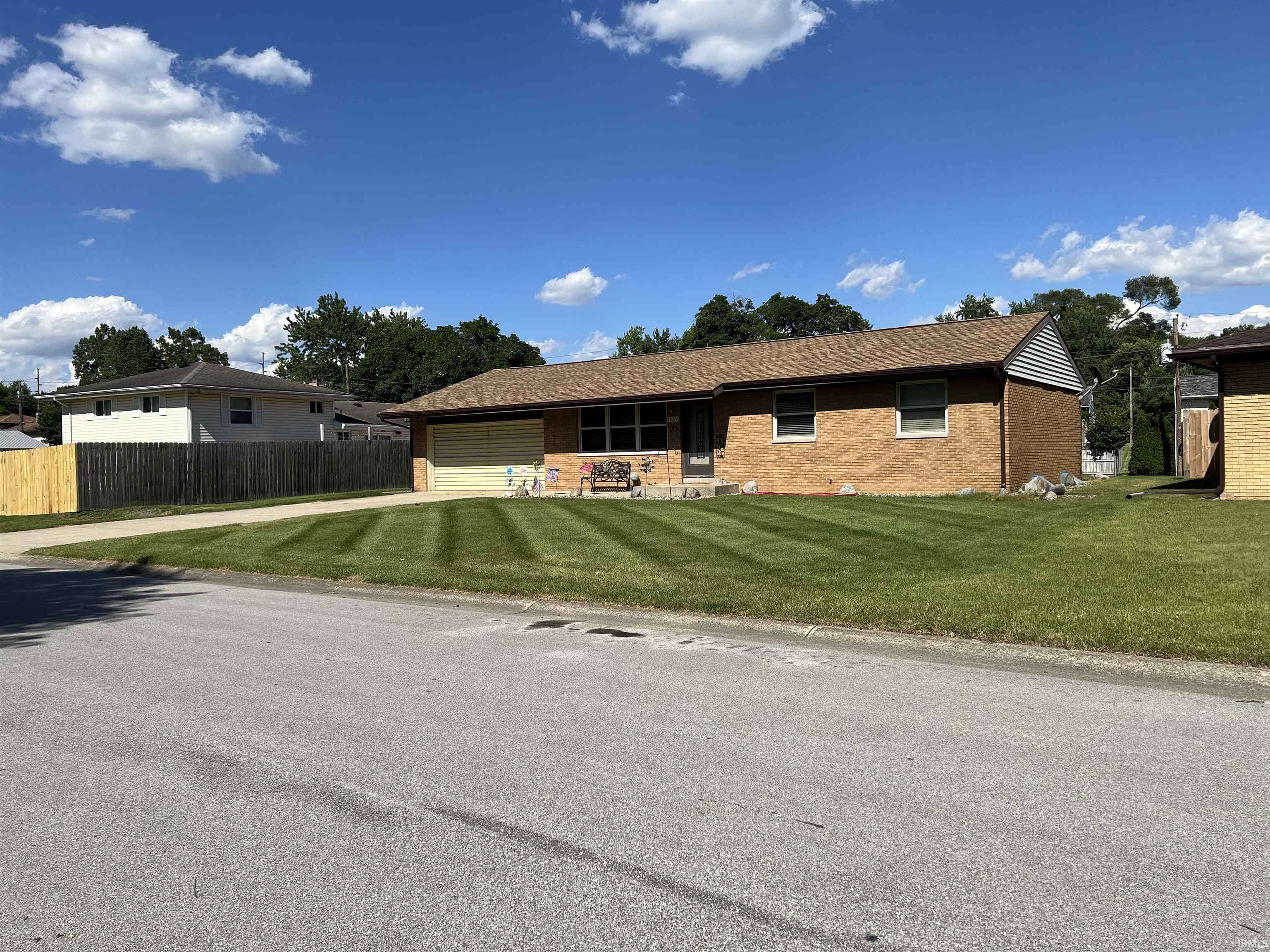 South Bend, IN 46637,50714 Parian Avenue