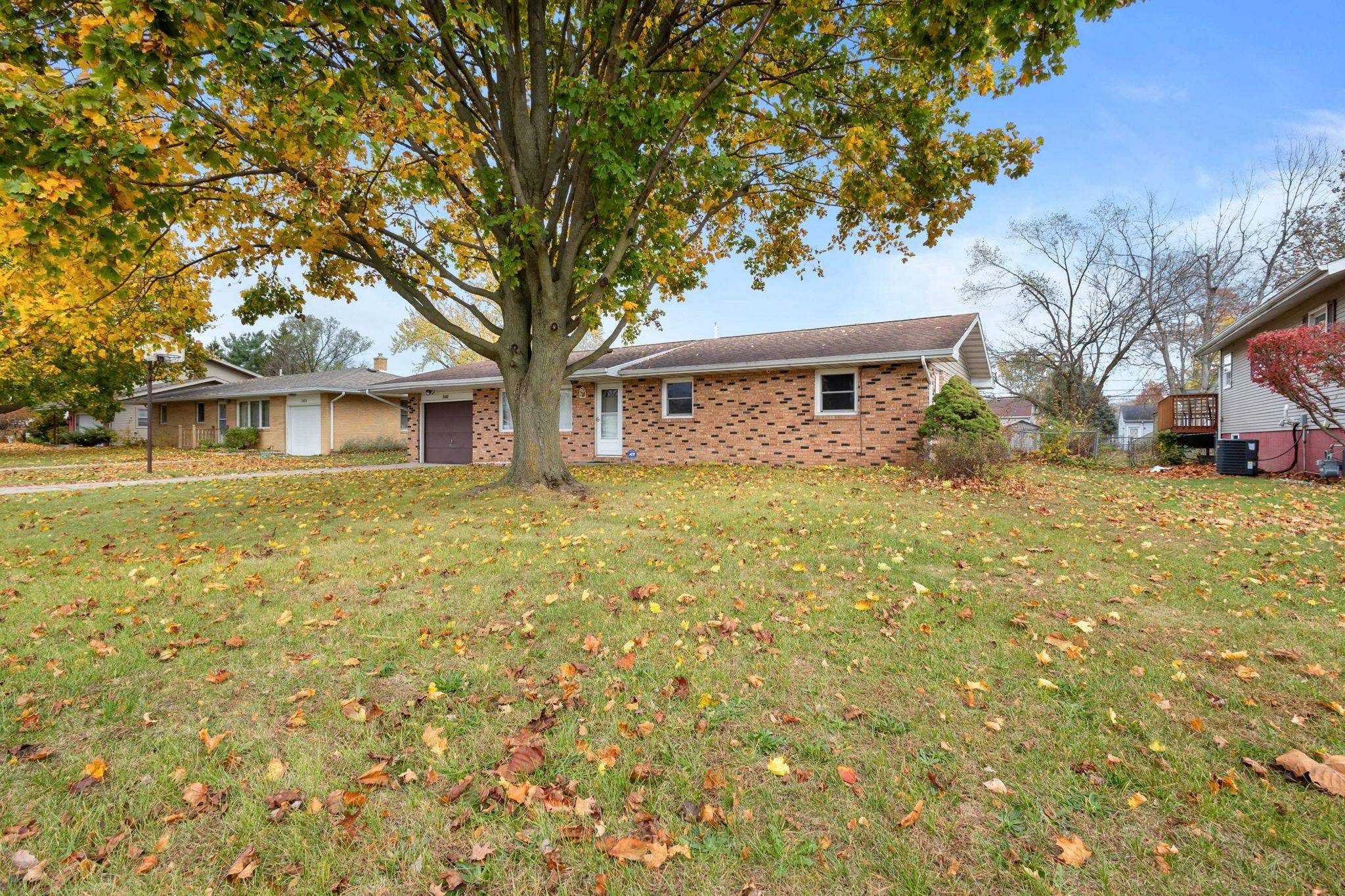 Elkhart, IN 46517-2042,2440 Roys Avenue