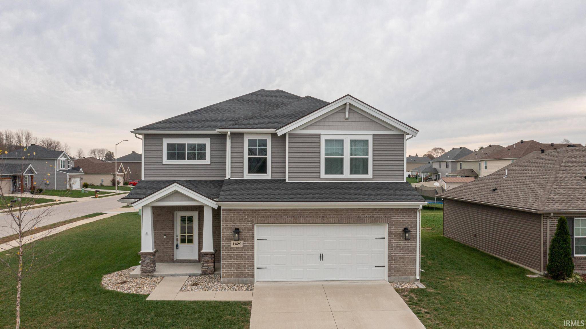 Huntingburg, IN 47542,1429 N Niehaus Trail