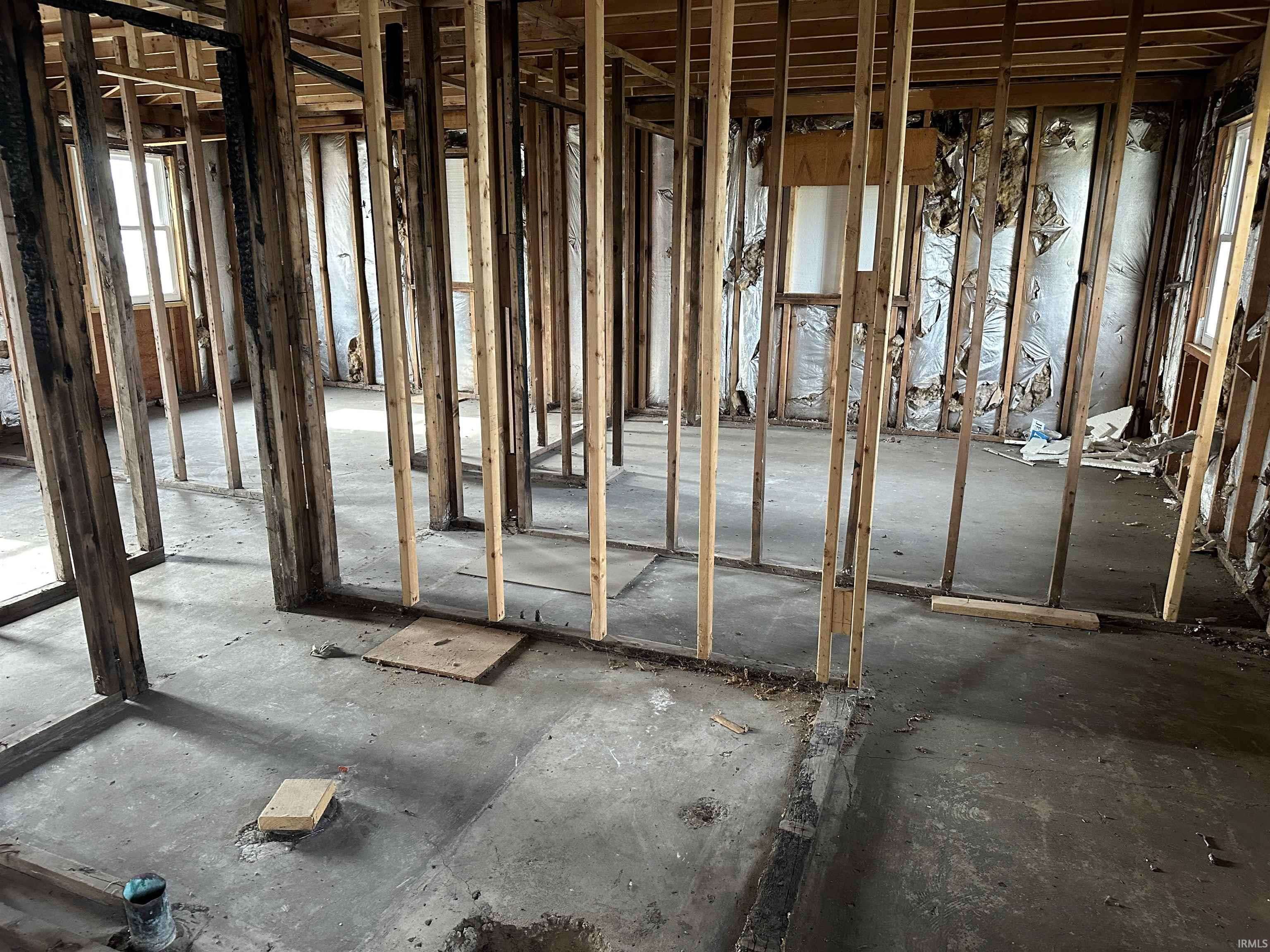 Elkhart, IN 46516-1669,28831 Driftwood Drive