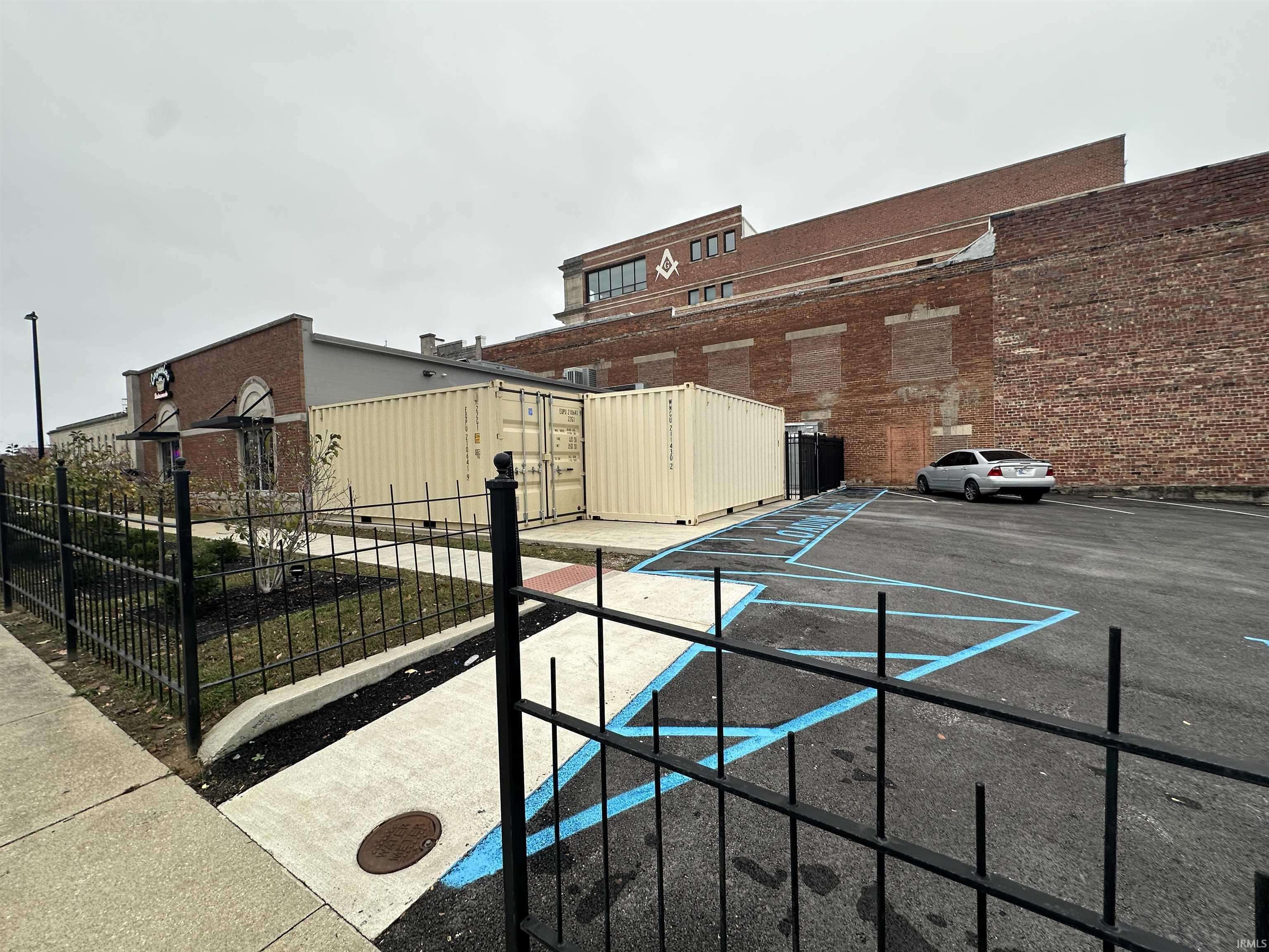 Bedford, IN 47421,905 15th Street