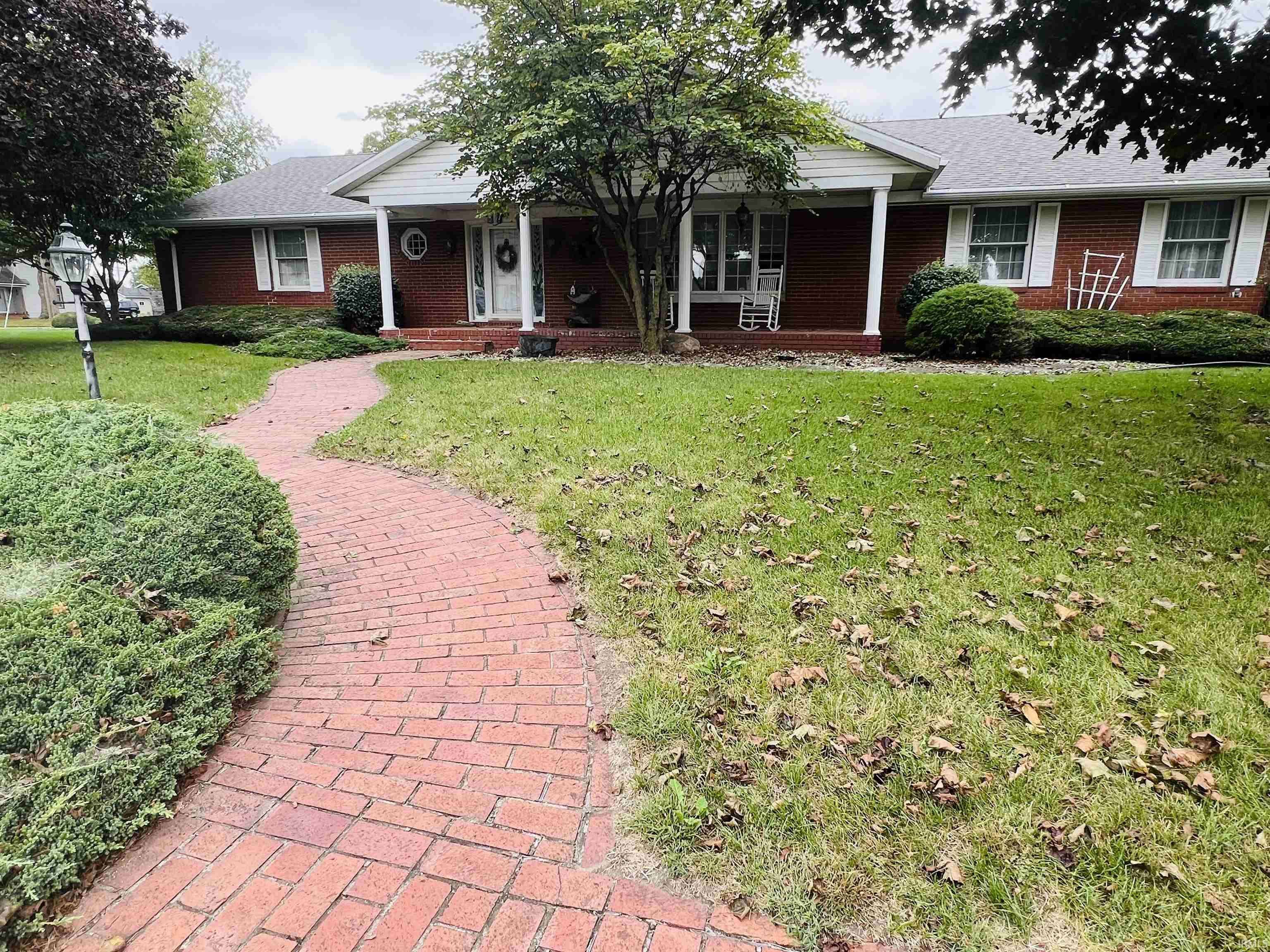 Francesville, IN 47946,210 E Gonzales Street