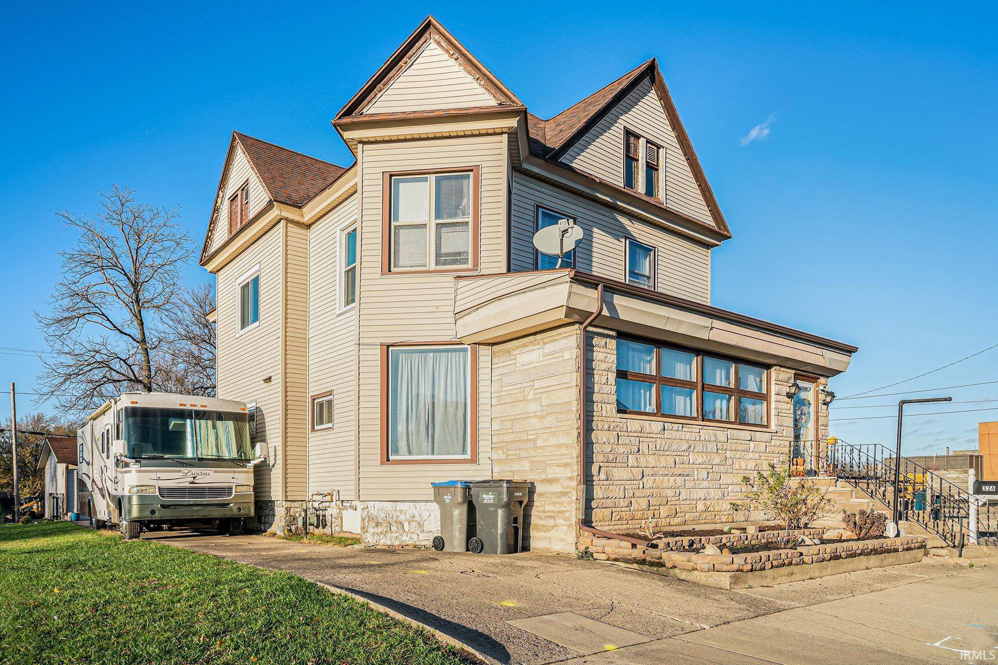 Elkhart, IN 46516,326 W Franklin Street