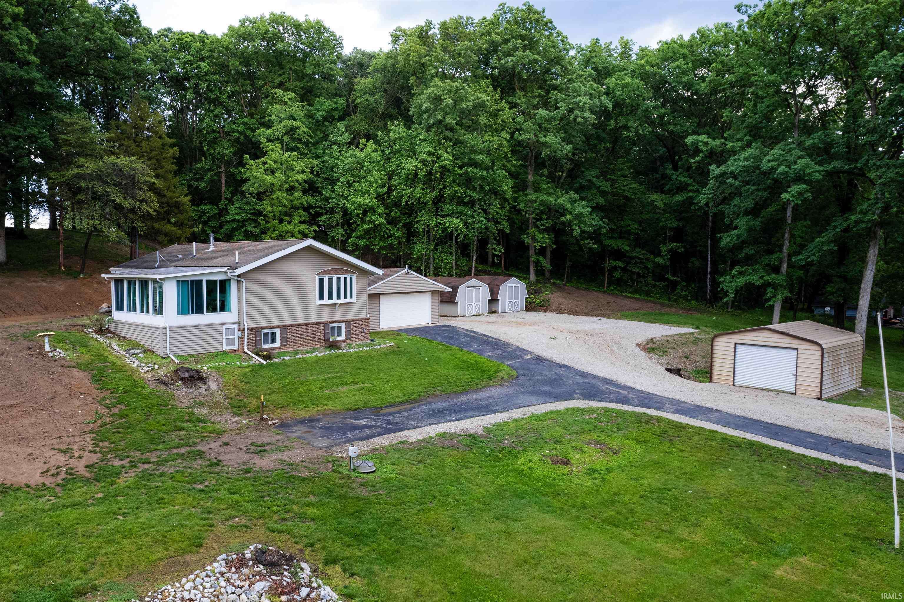 Monticello, IN 47960,10477 N Corley Drive