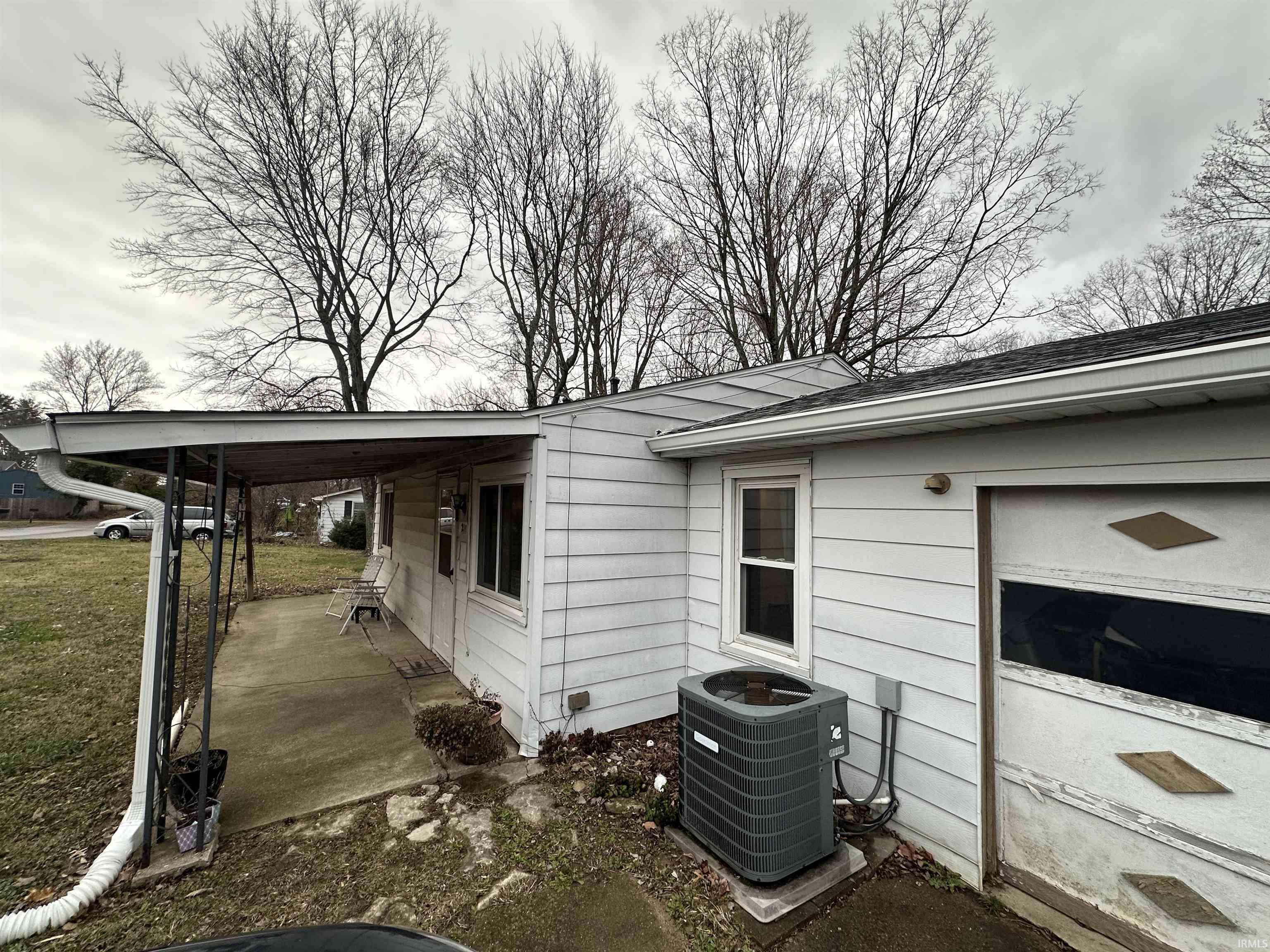 North Vernon, IN 47265,219 PARK AVE
