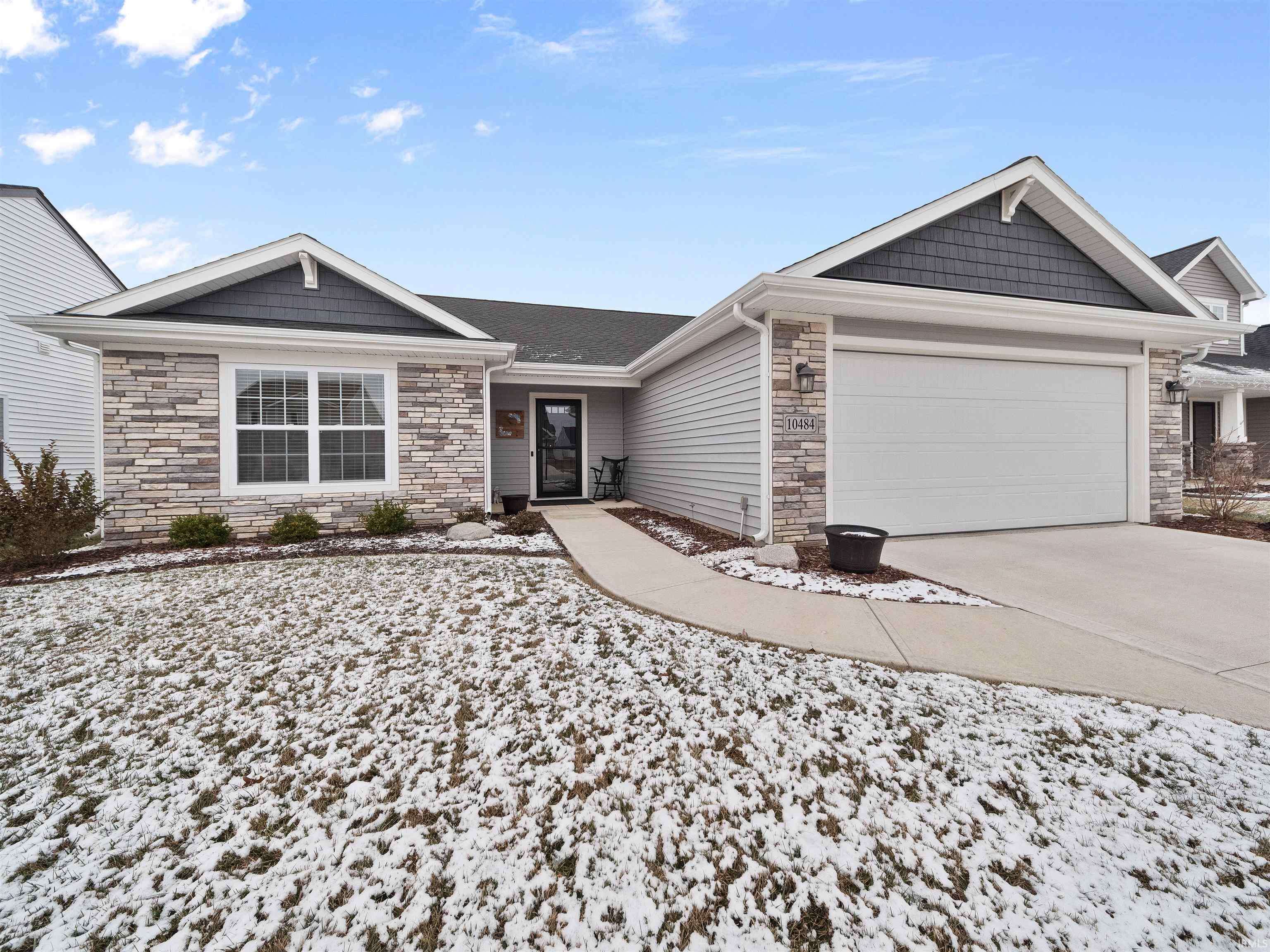 Fort Wayne, IN 46835,10484 Fieldlight Boulevard