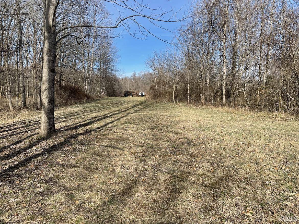 Bloomfield, IN 47424,5689 E Bland Road