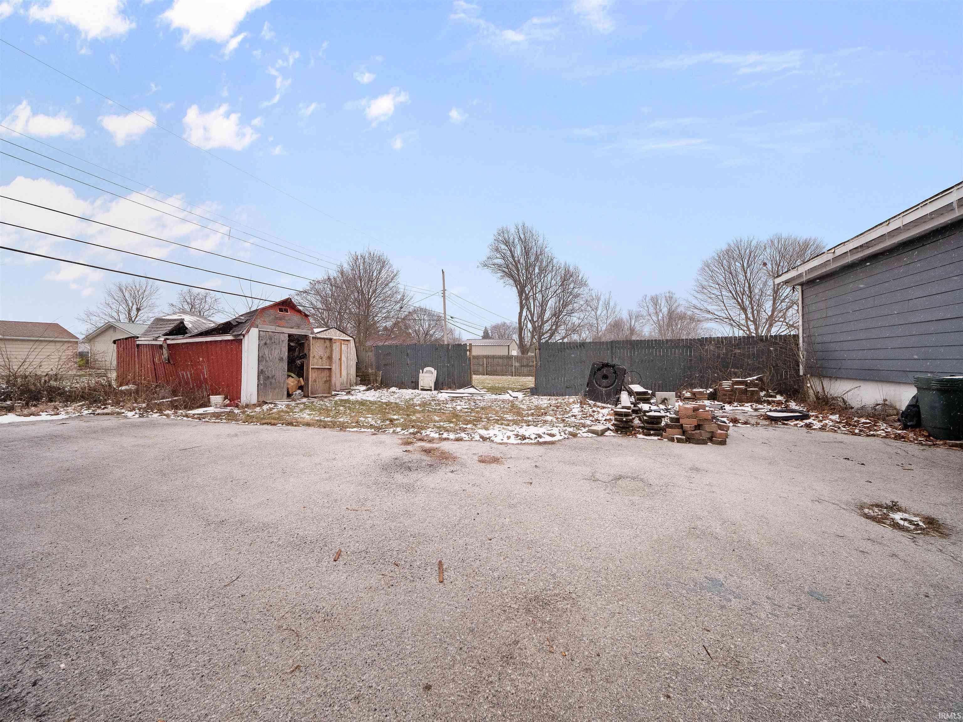 Huntington, IN 46750,1535 Henry Street