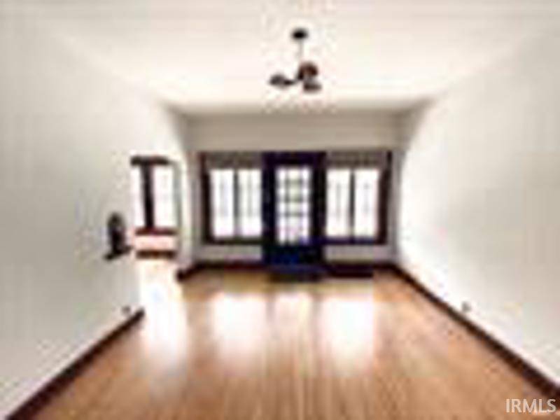 Bloomington, IN 47401,923 E Hunter Avenue
