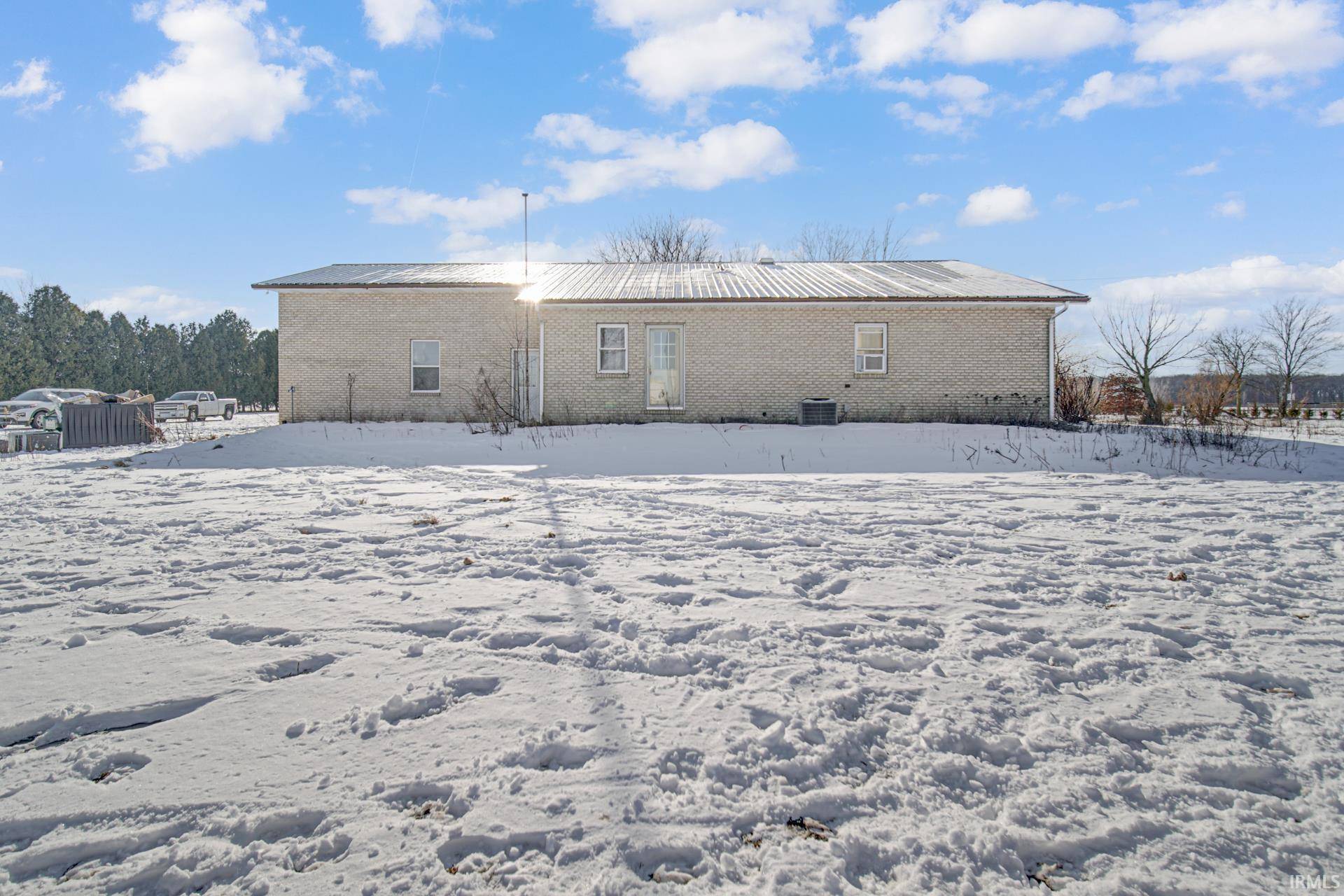 Monticello, IN 47960,4627 E 100 N Highway