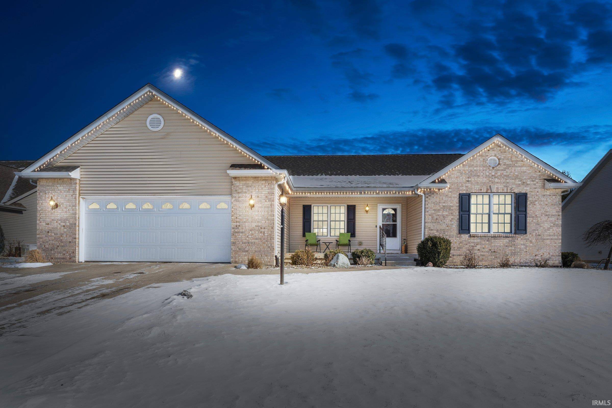 South Bend, IN 46614,5766 Boxwood Drive
