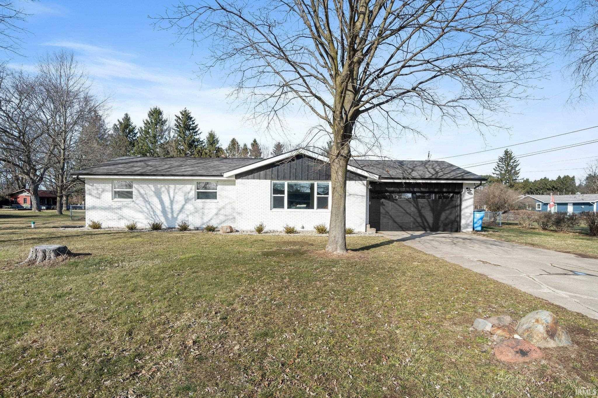 Granger, IN 46530-7324,15219 Kerlin Drive