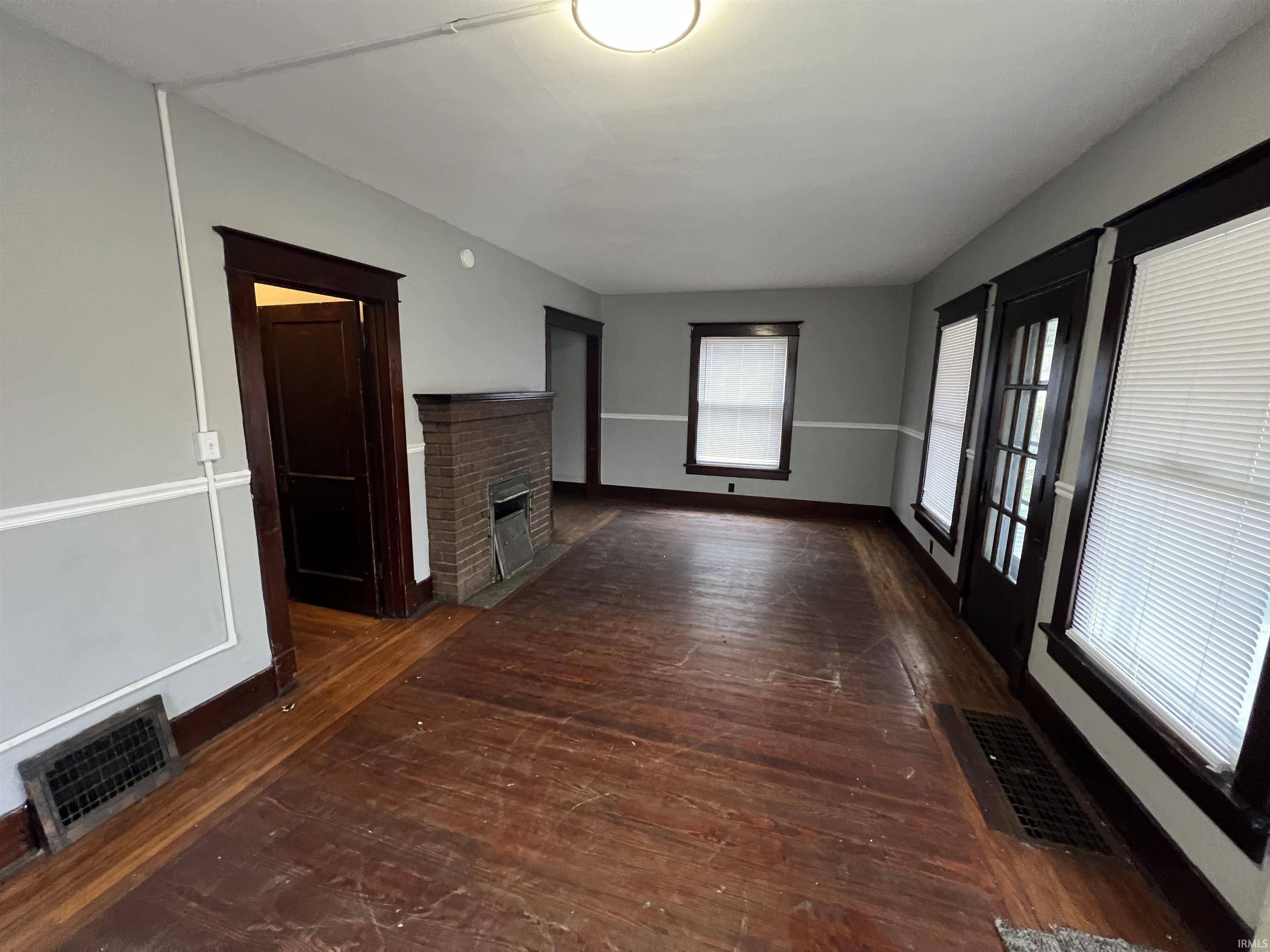 Elkhart, IN 46514,1213 W Lexington Avenue