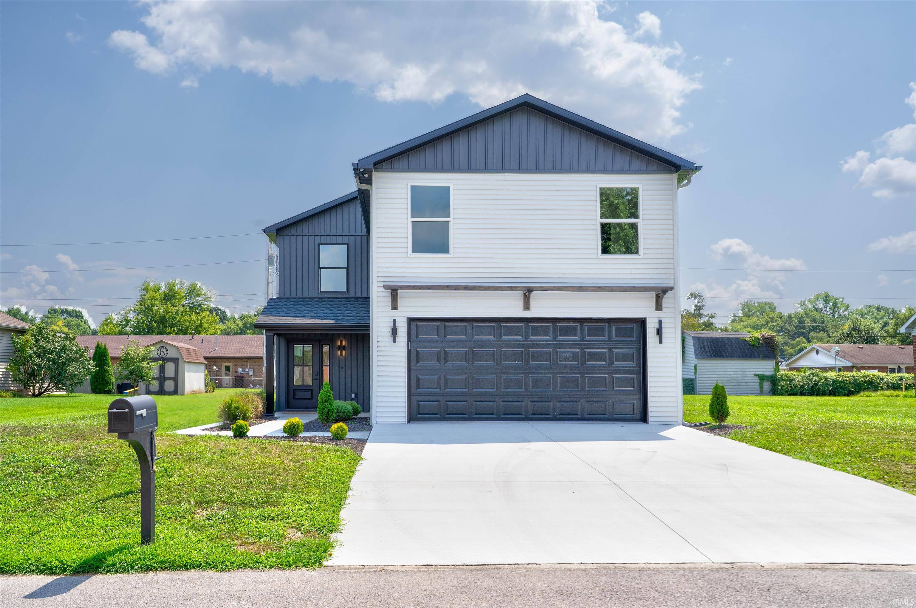 Mount Vernon, IN 47620-9251,1310 Mockingbird Lane