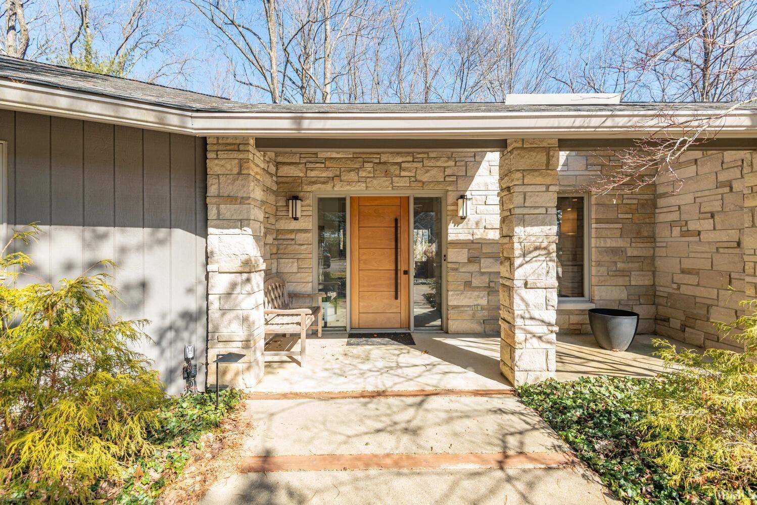 Bloomington, IN 47401,2801 S Somerset Court