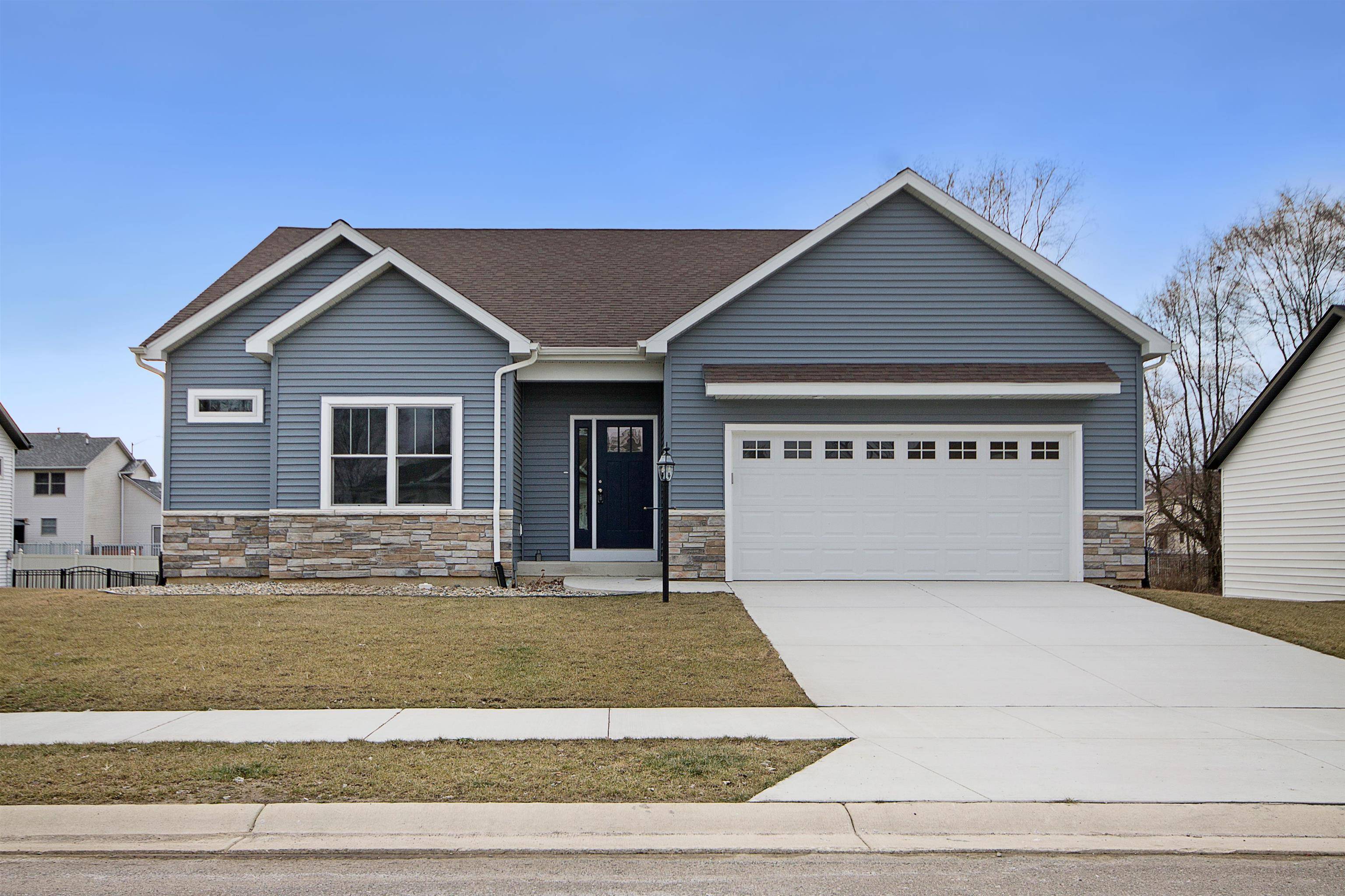 Mishawaka, IN 46544,1615 Stoneham Drive