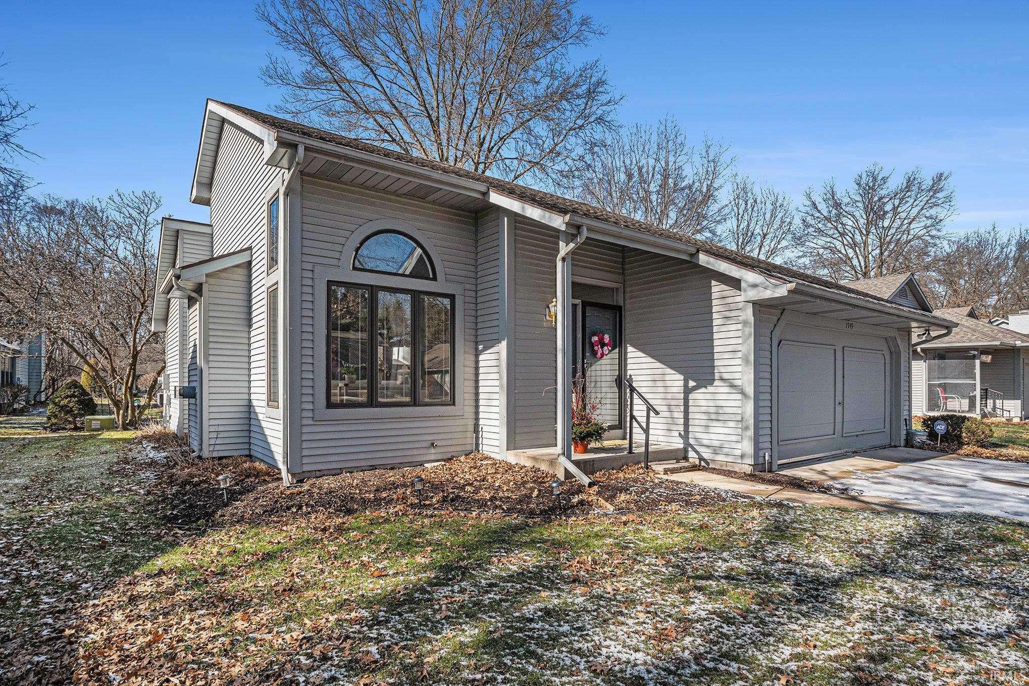 South Bend, IN 46635,1949 Creekbank Lane
