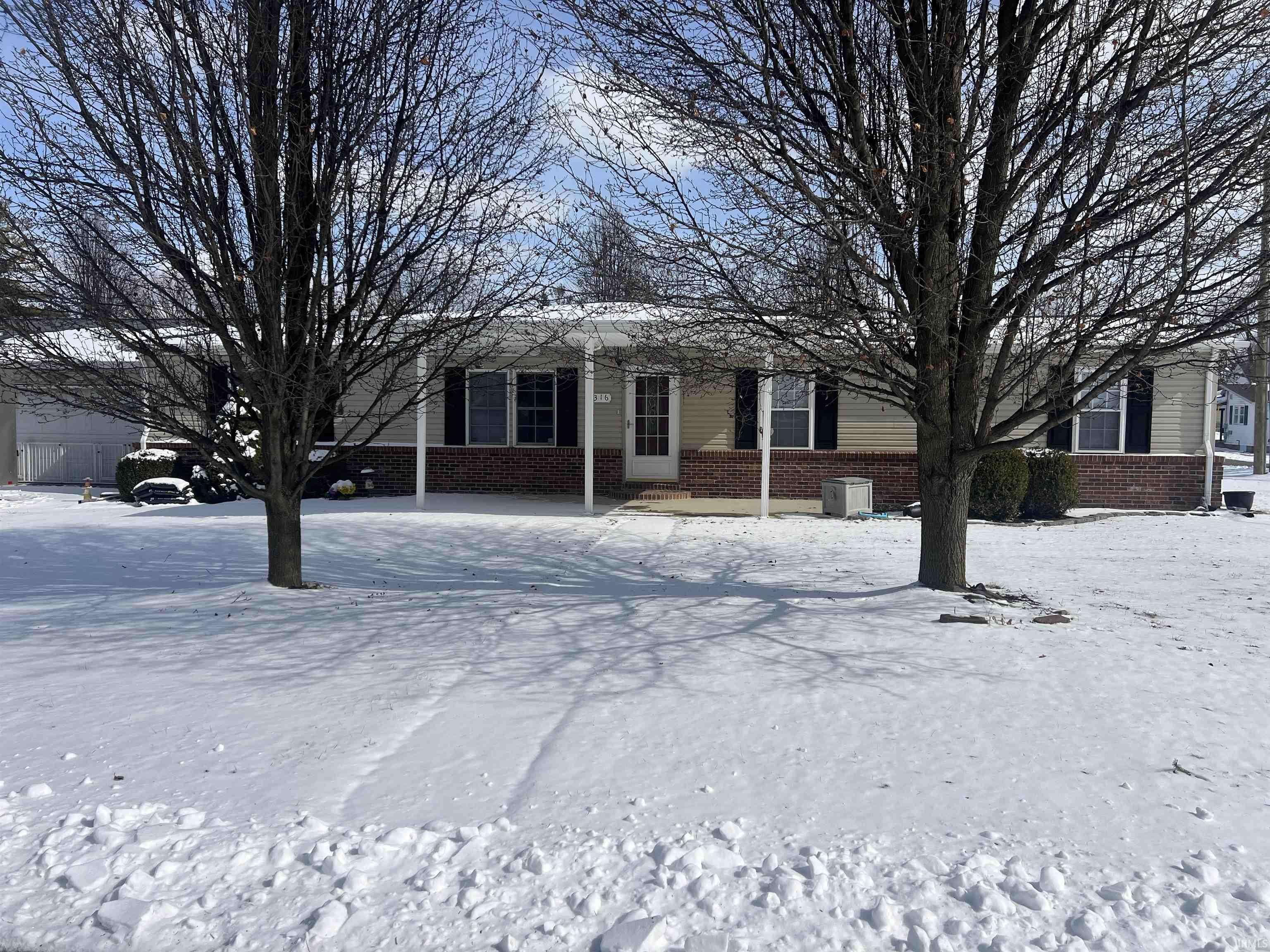 Daleville, IN 47334,8316 S Short Street