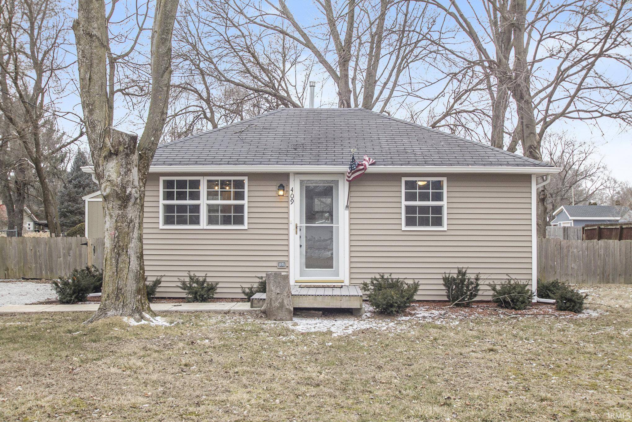 Osceola, IN 46561-2721,409 Bancroft Street