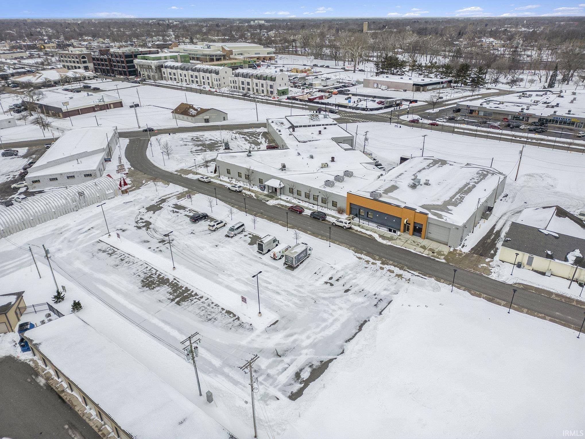 Elkhart, IN 46516,521 E Lexingon Avenue