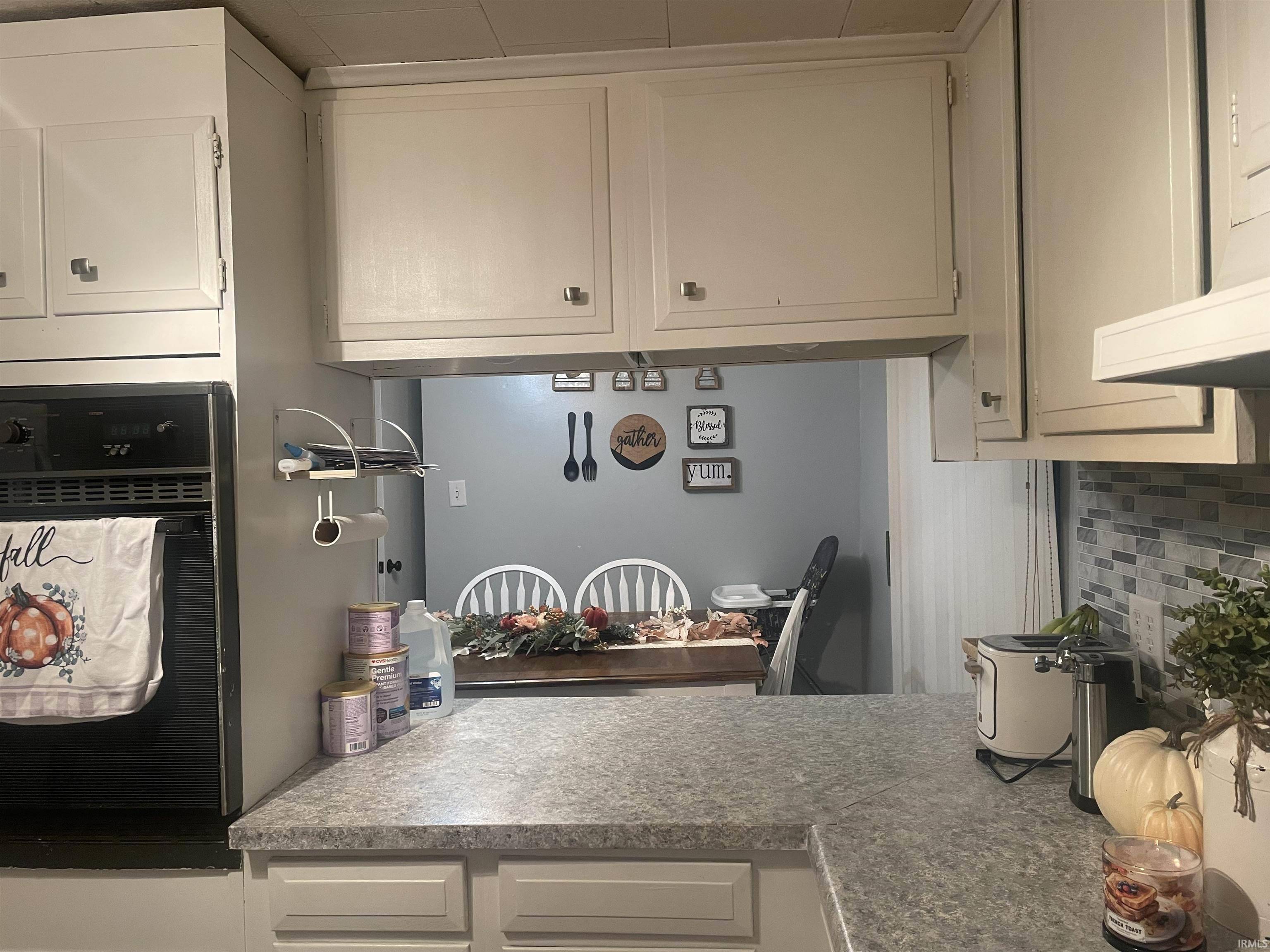 Loogootee, IN 47553,208 Poplar St