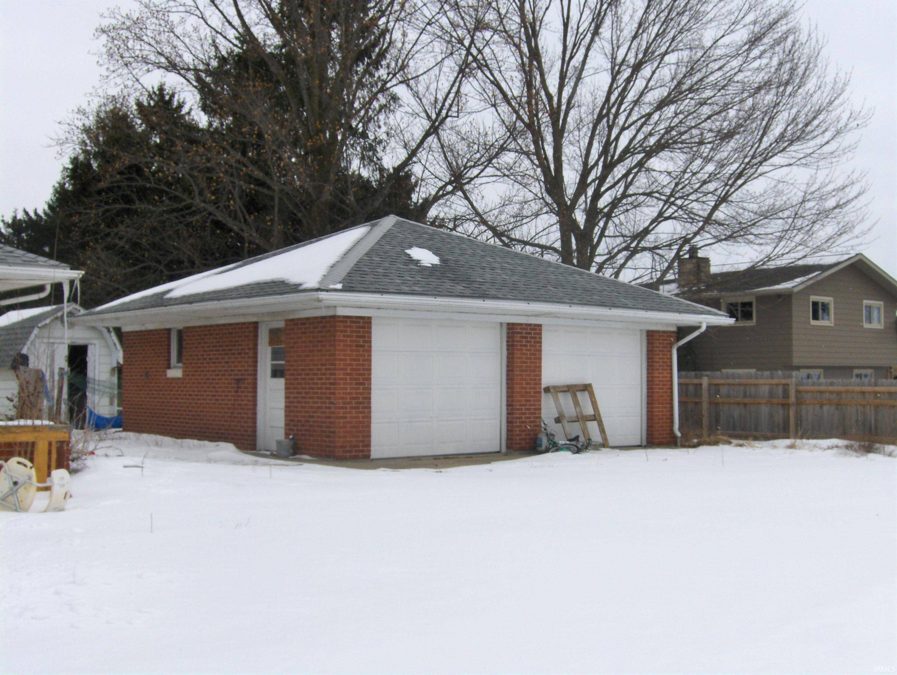 Wakarusa, IN 46573,28332 County Road 38