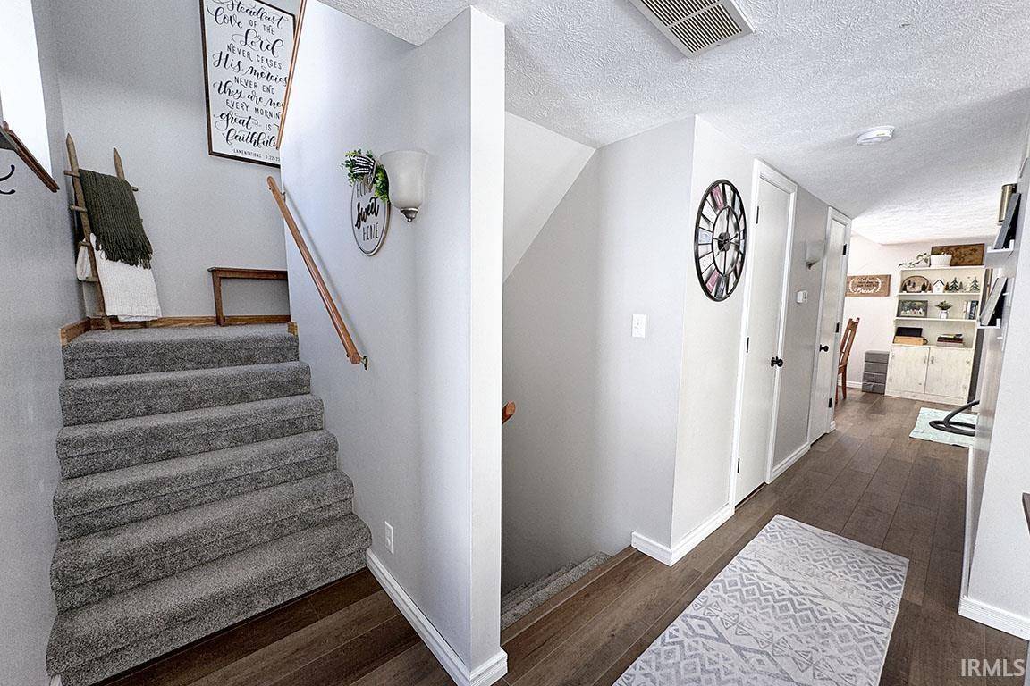 Goshen, IN 46528-6303,57556 Walden Court