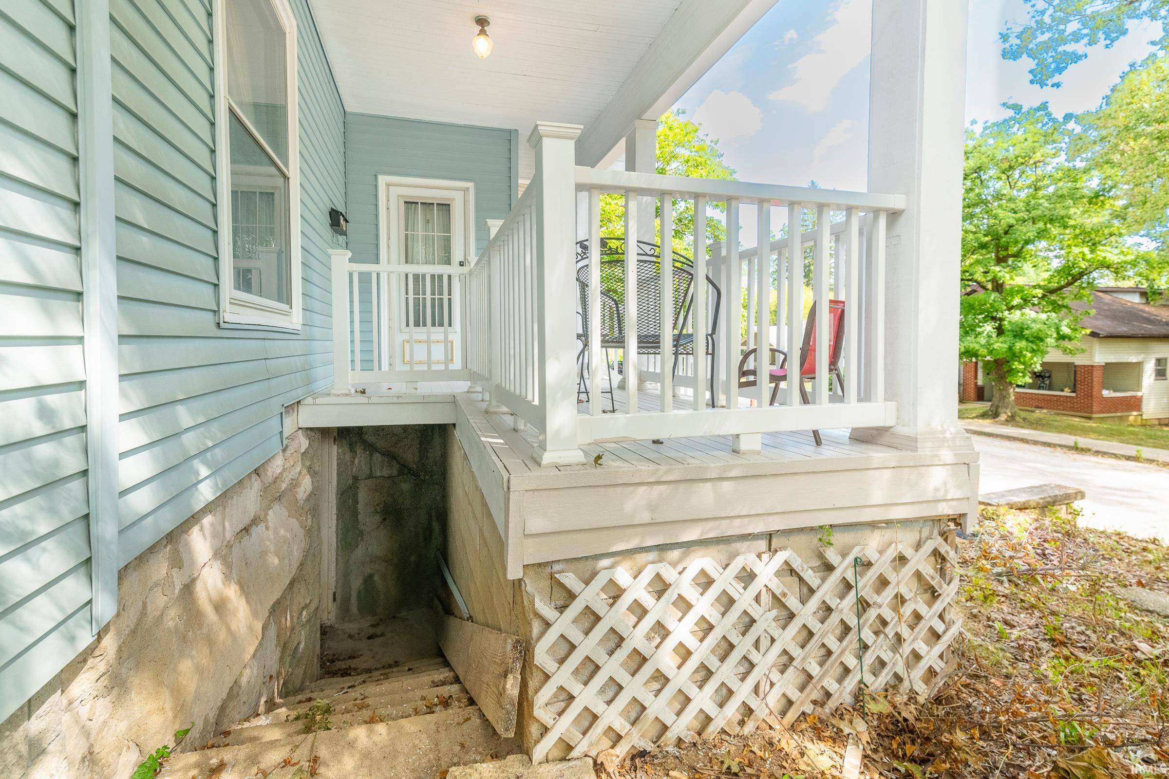 Bloomington, IN 47401,309 E 1st Street