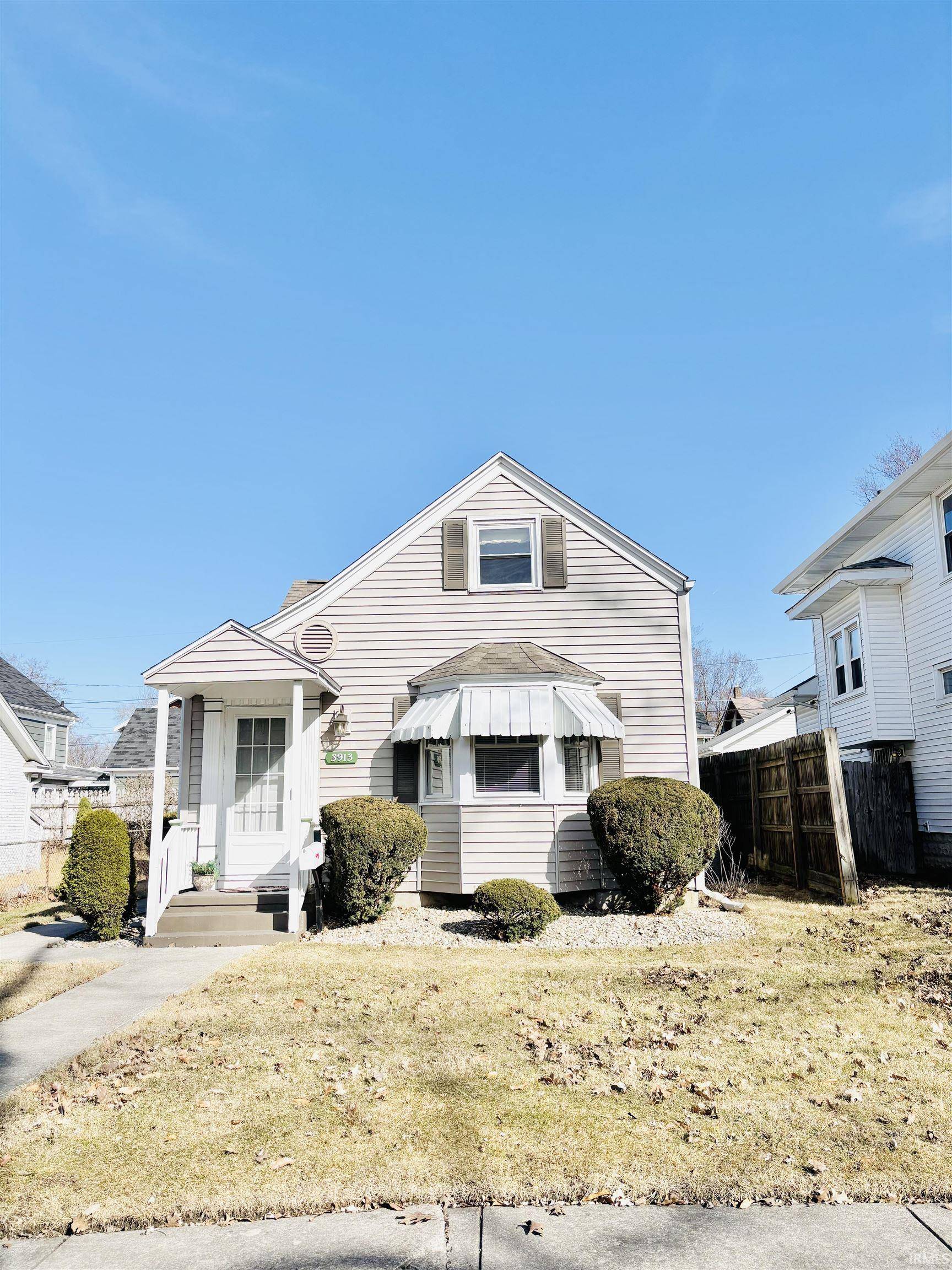 Fort Wayne, IN 46807-2305,3913 Arlington Avenue