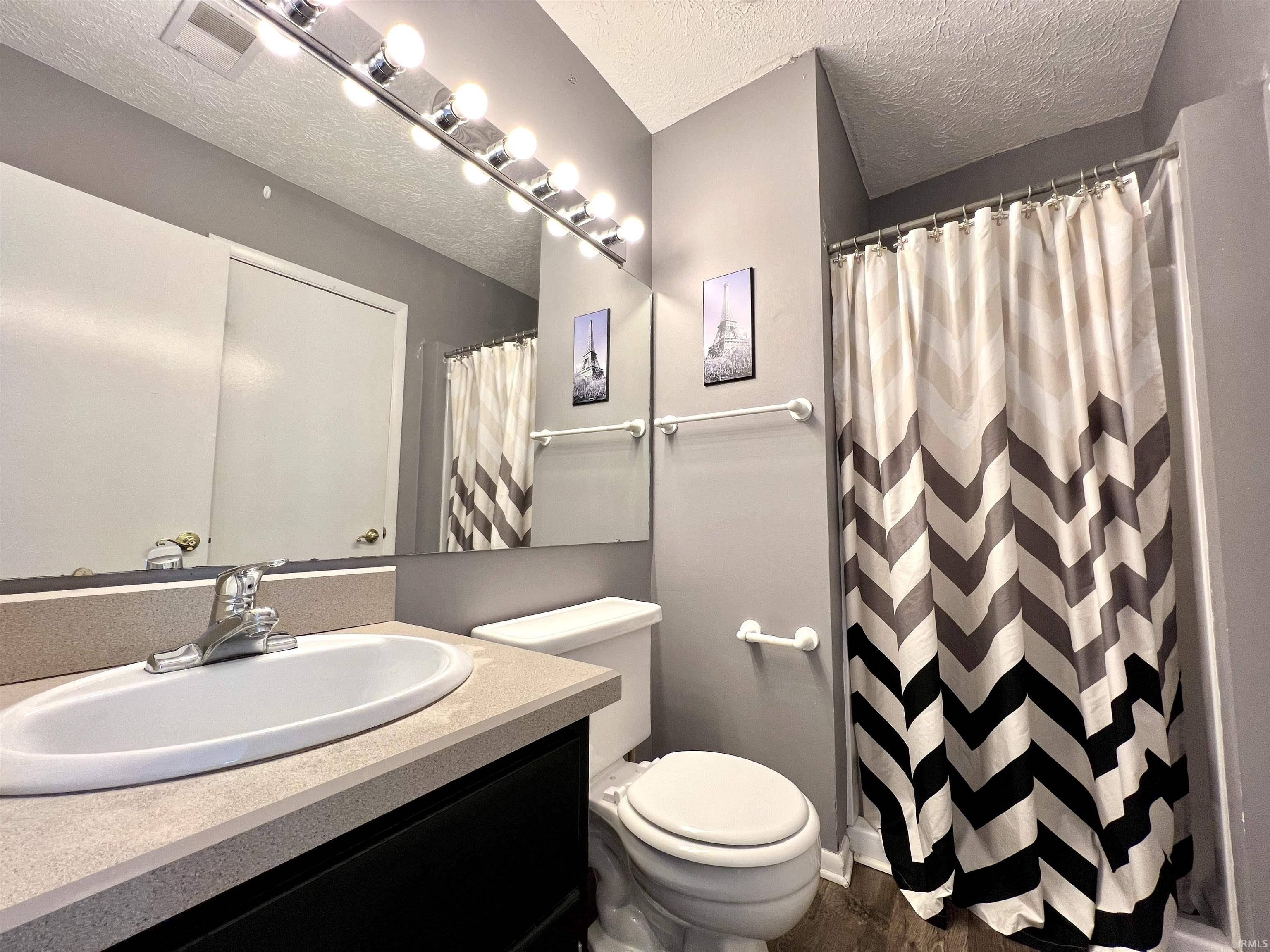 Bloomington, IN 47401,9133 S Pointe Ridge Lane #34