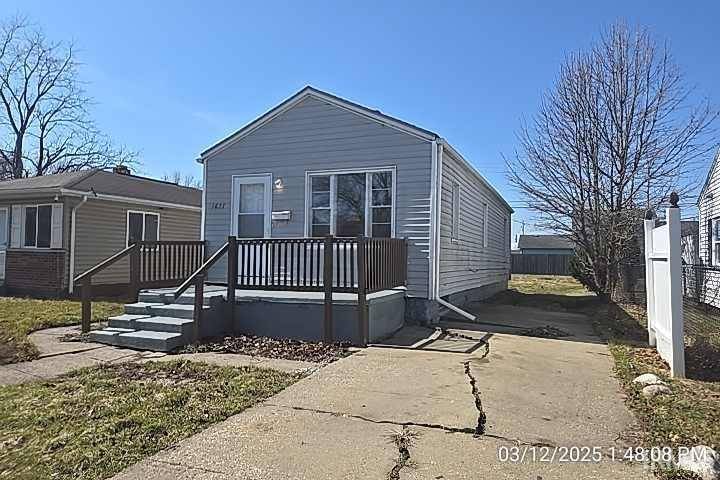 South Bend, IN 46613-1210,1621 S Carlisle Street