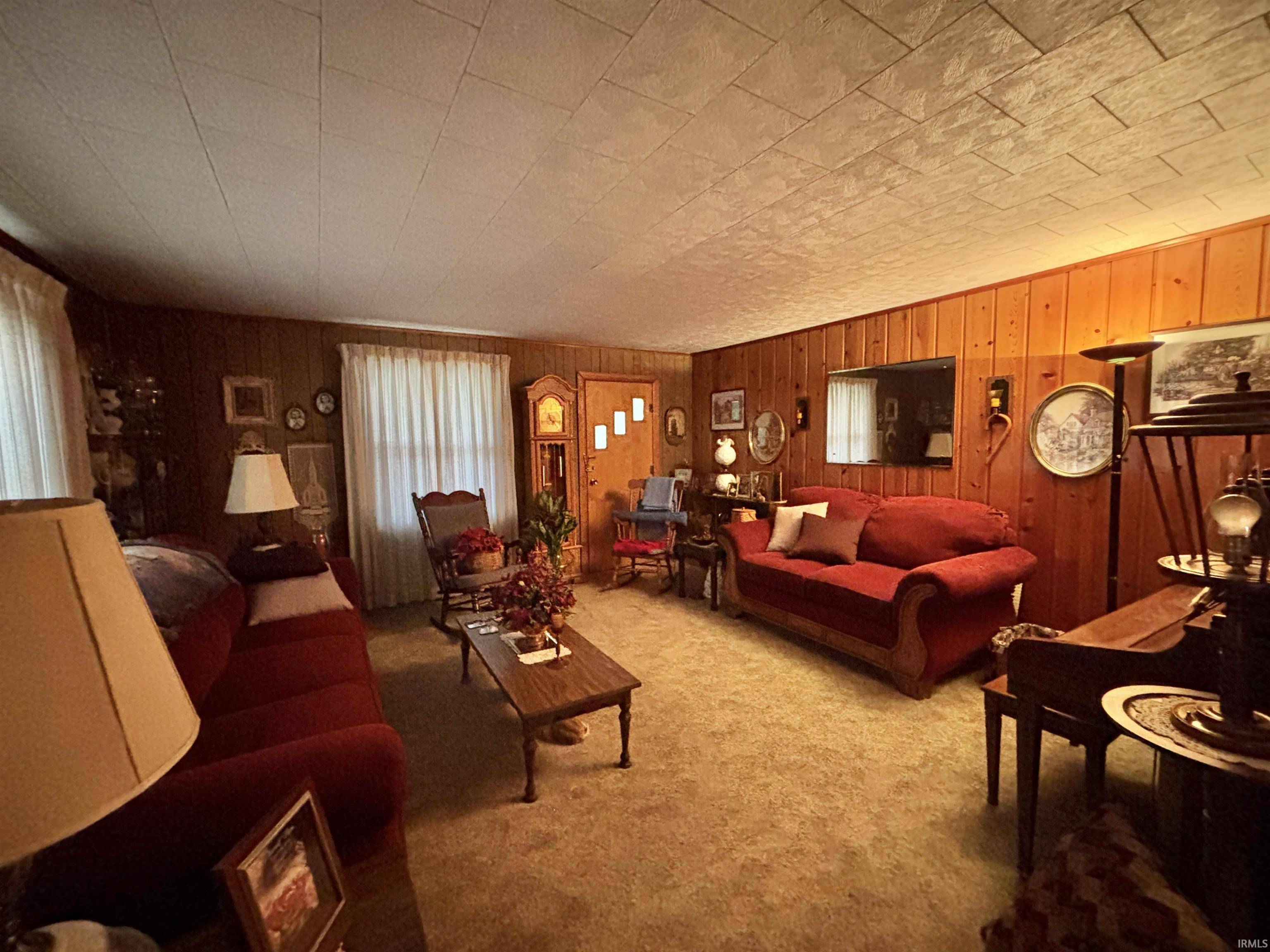 Jasonville, IN 47438,14085 W 500 N