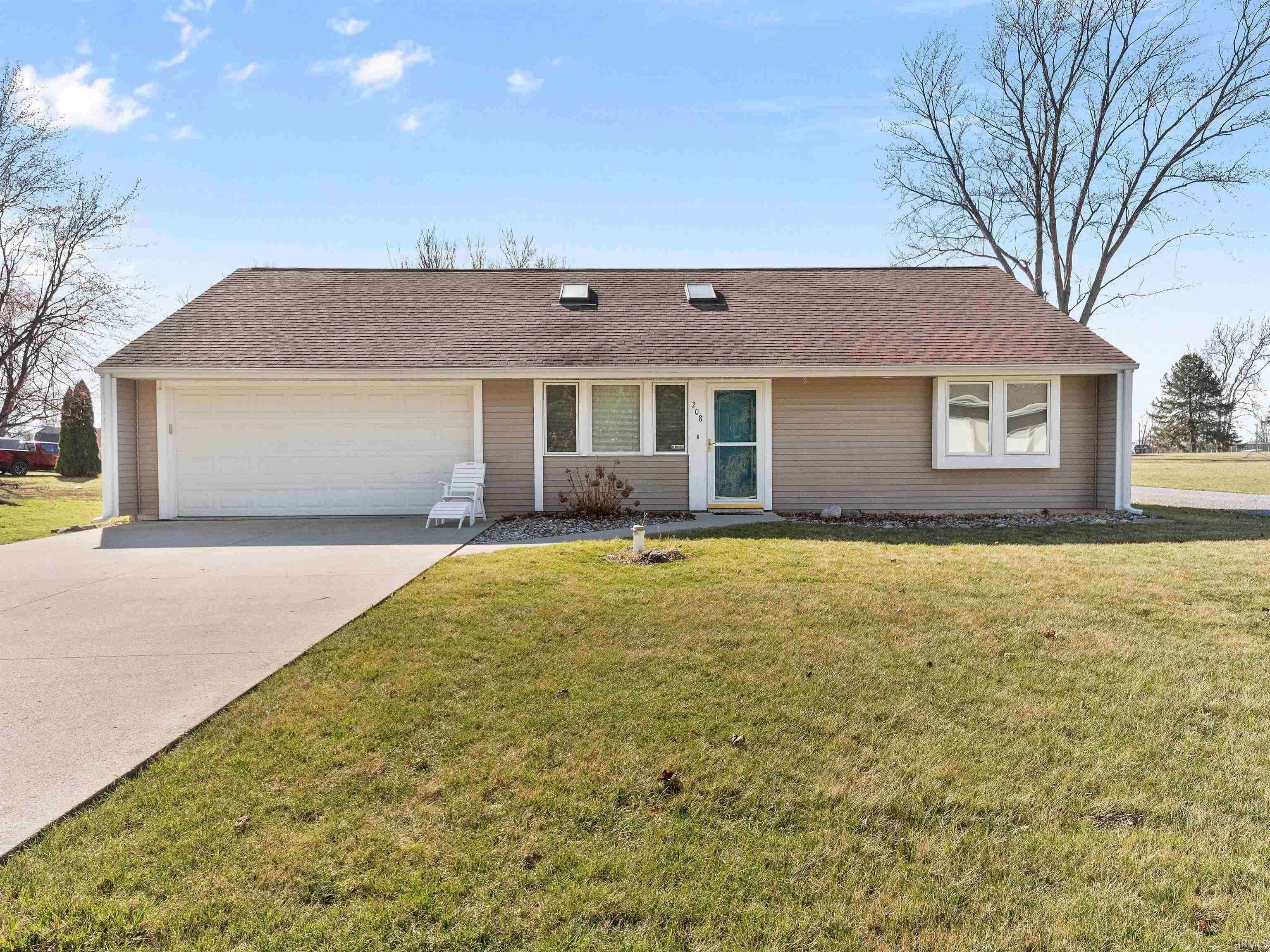 Laotto, IN 46763,208 S Tamarack Street