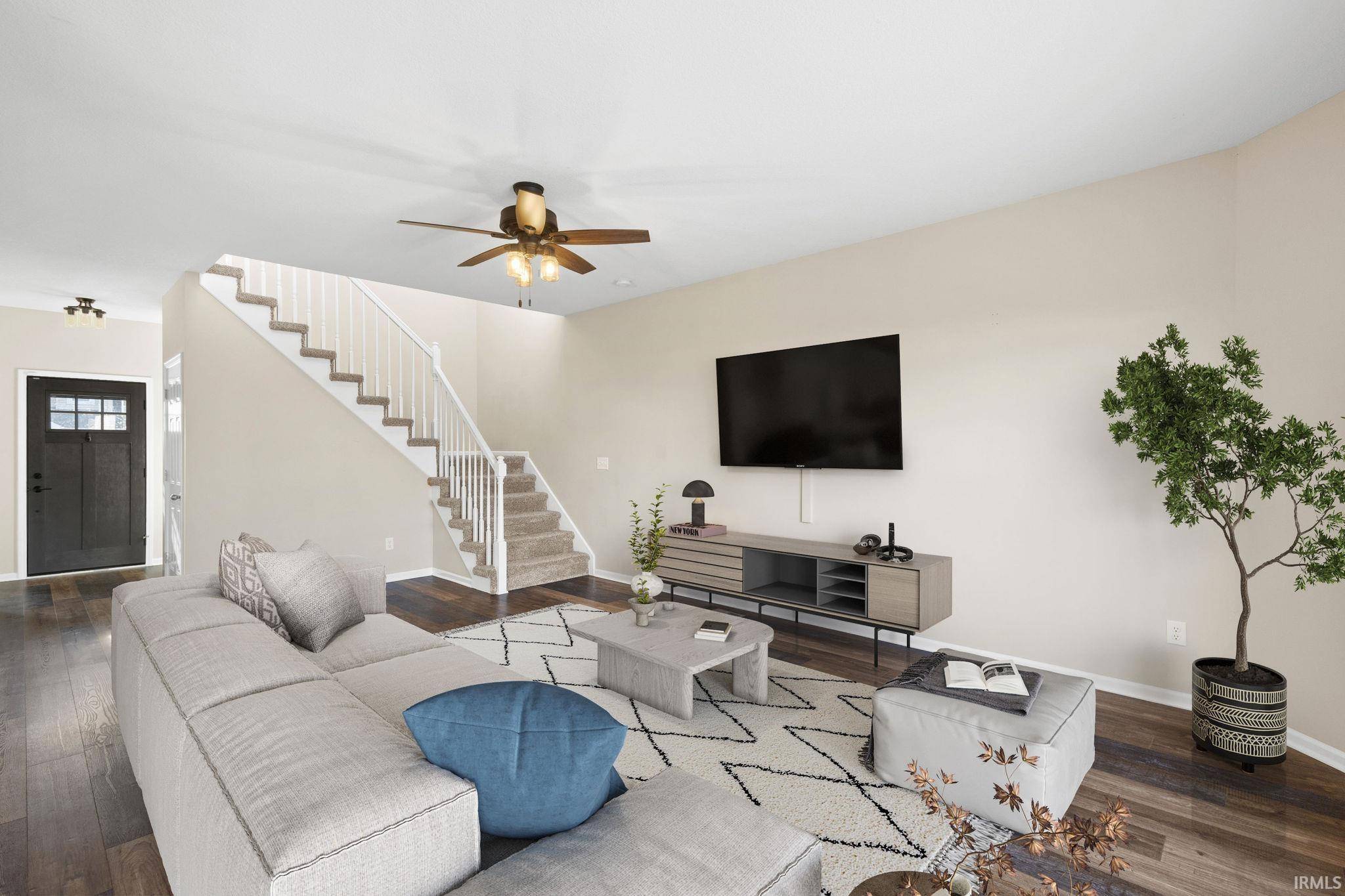 Fort Wayne, IN 46818-9237,323 Cabrillo Court