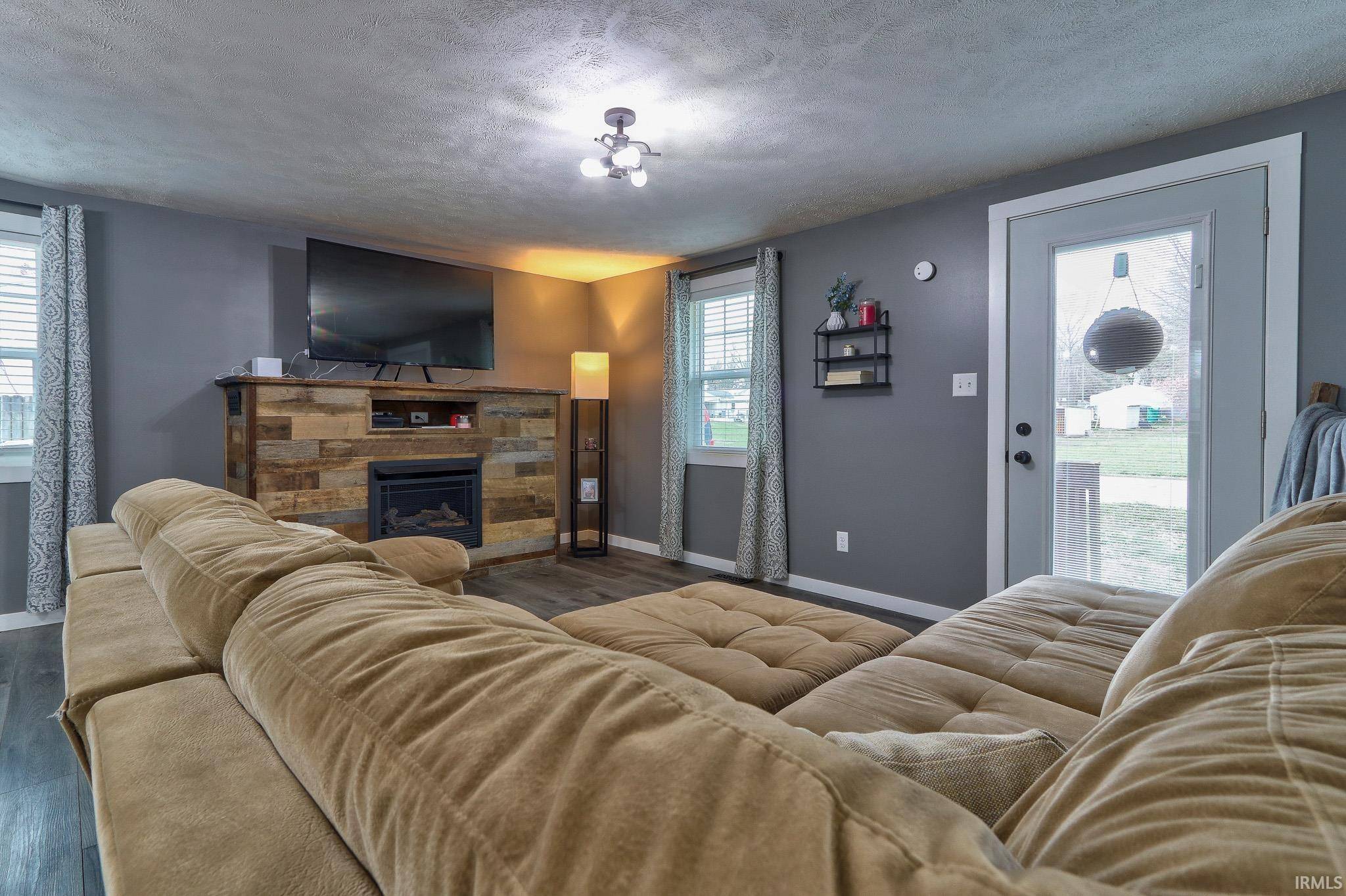 Patoka, IN 47666-9094,302 W Third Street