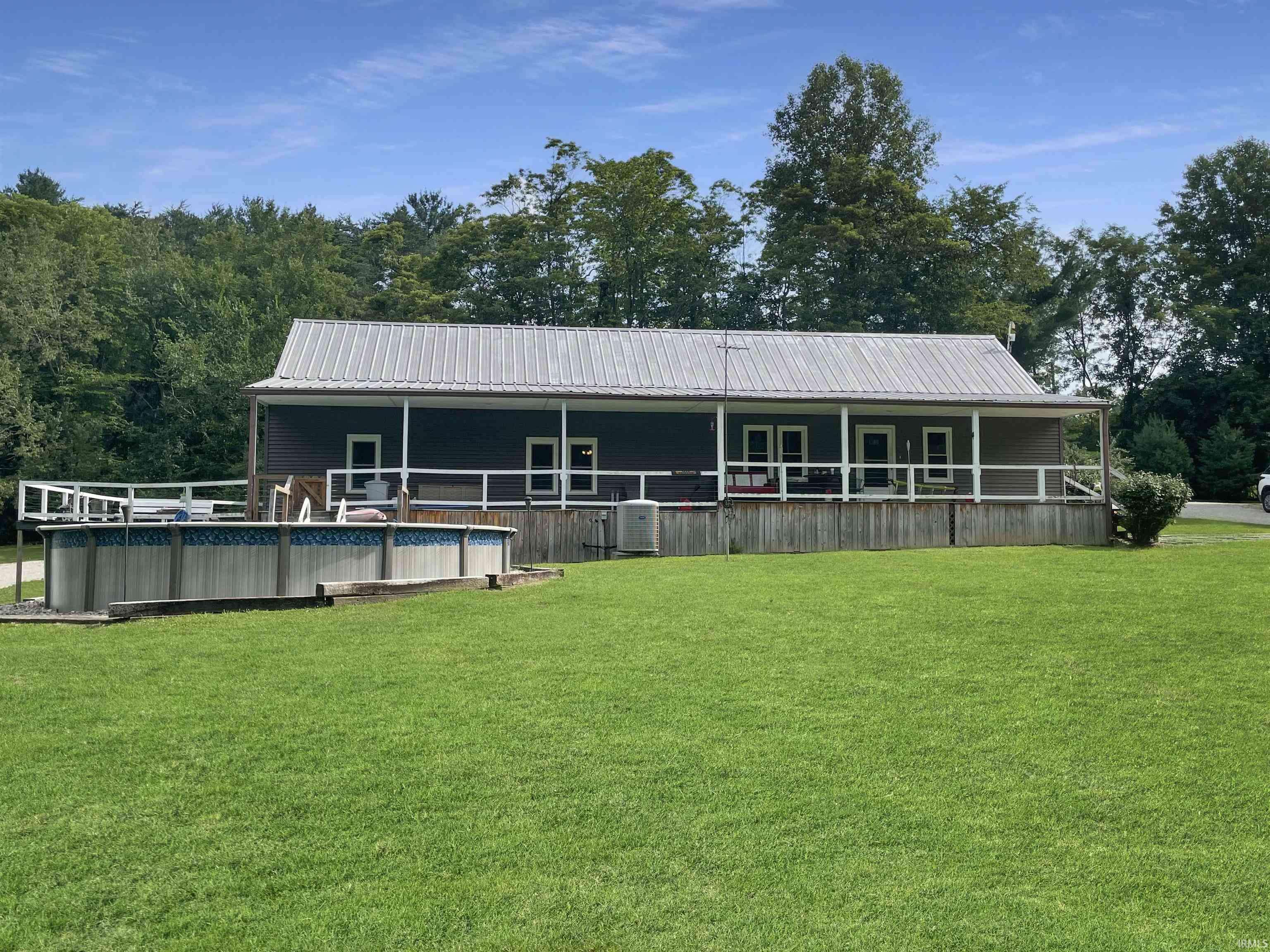 Spencer, IN 47460,6294 Rattlesnake Road
