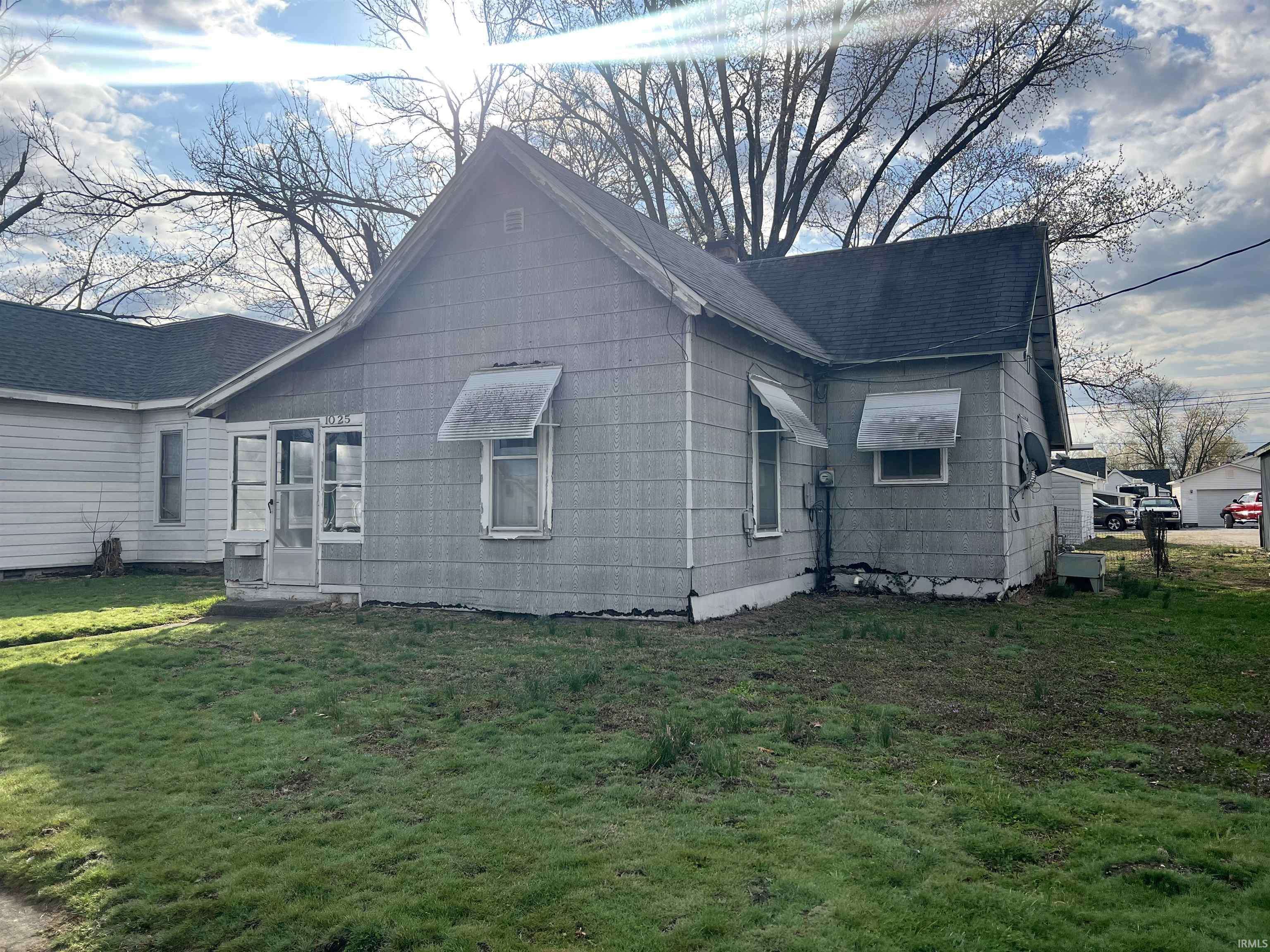 Vincennes, IN 47591,1025 N 13th Street