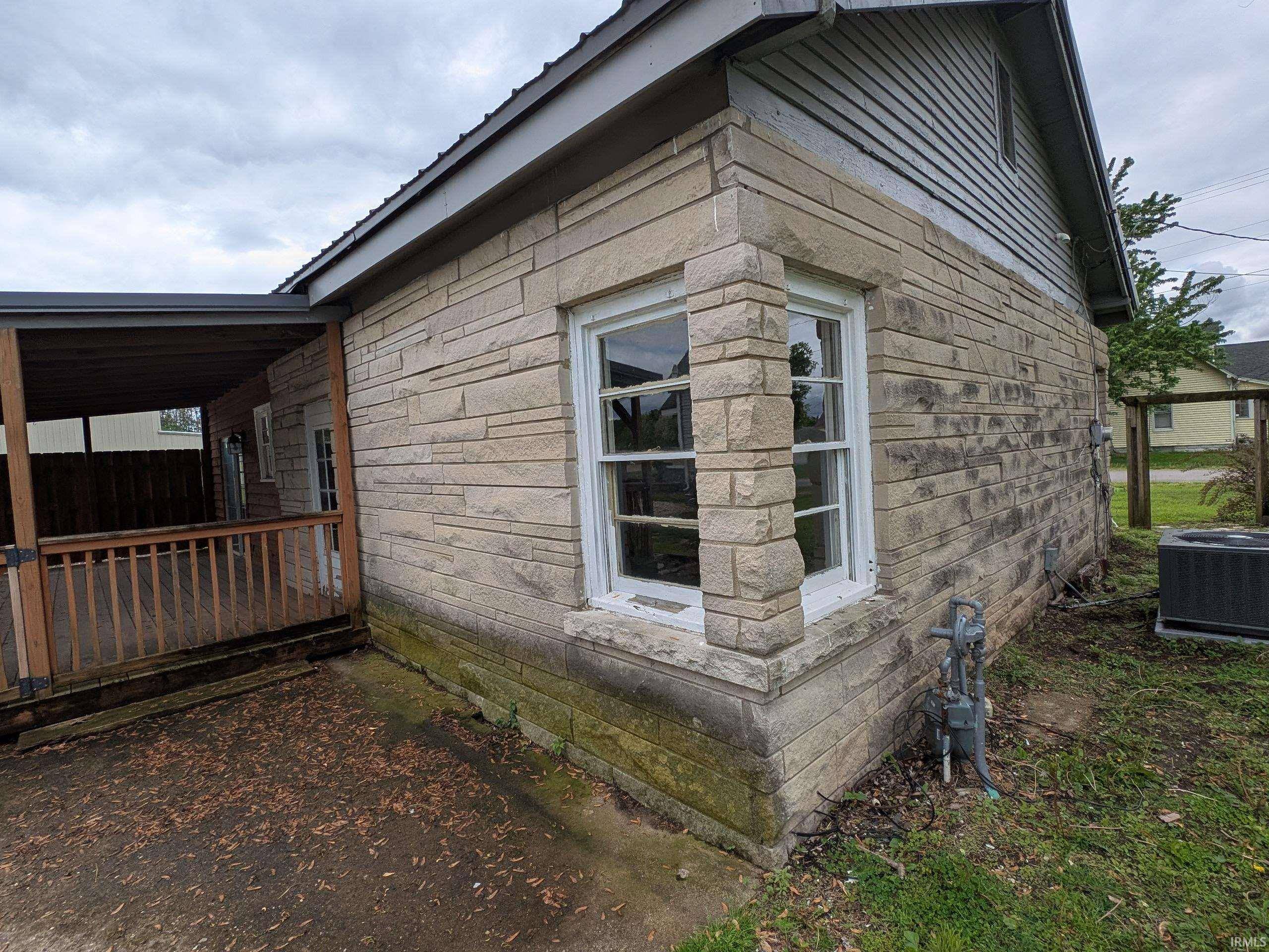 Worthington, IN 47471-1229,220 Second Street