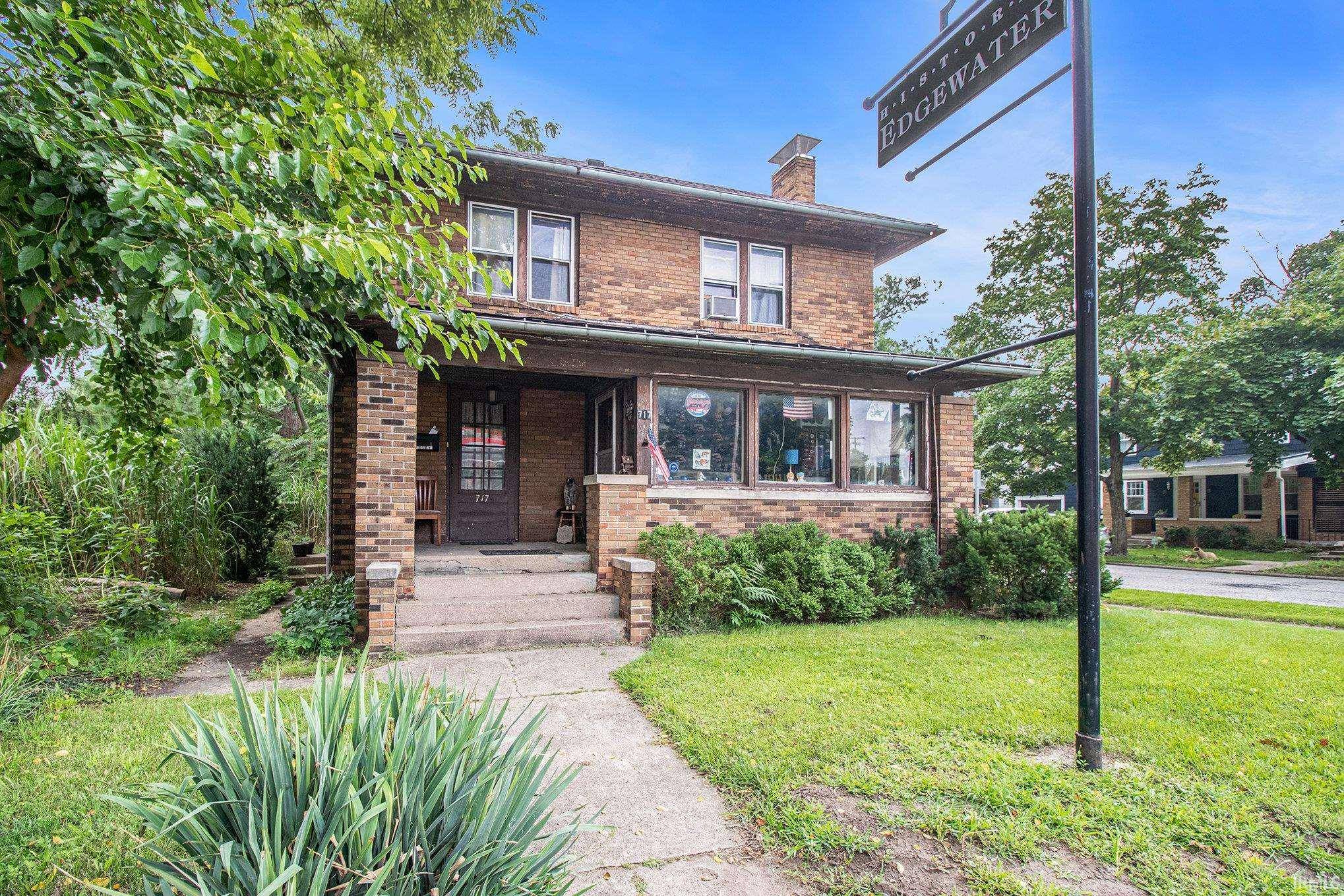 South Bend, IN 46601,717 Lincolnway East