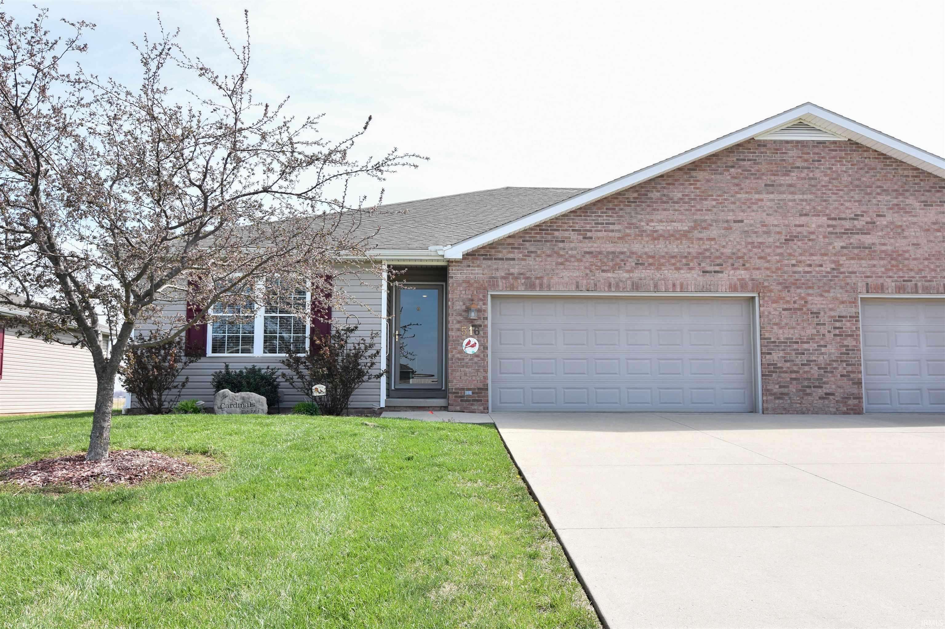 Haubstadt, IN 47639,516 S Ninth Avenue