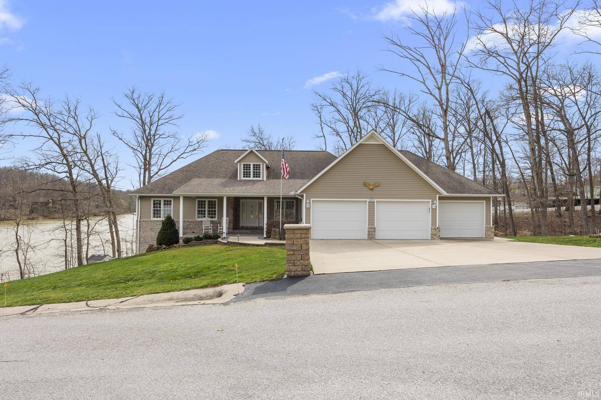 Huntingburg, IN 47542,9401 S Lake Shore Lane