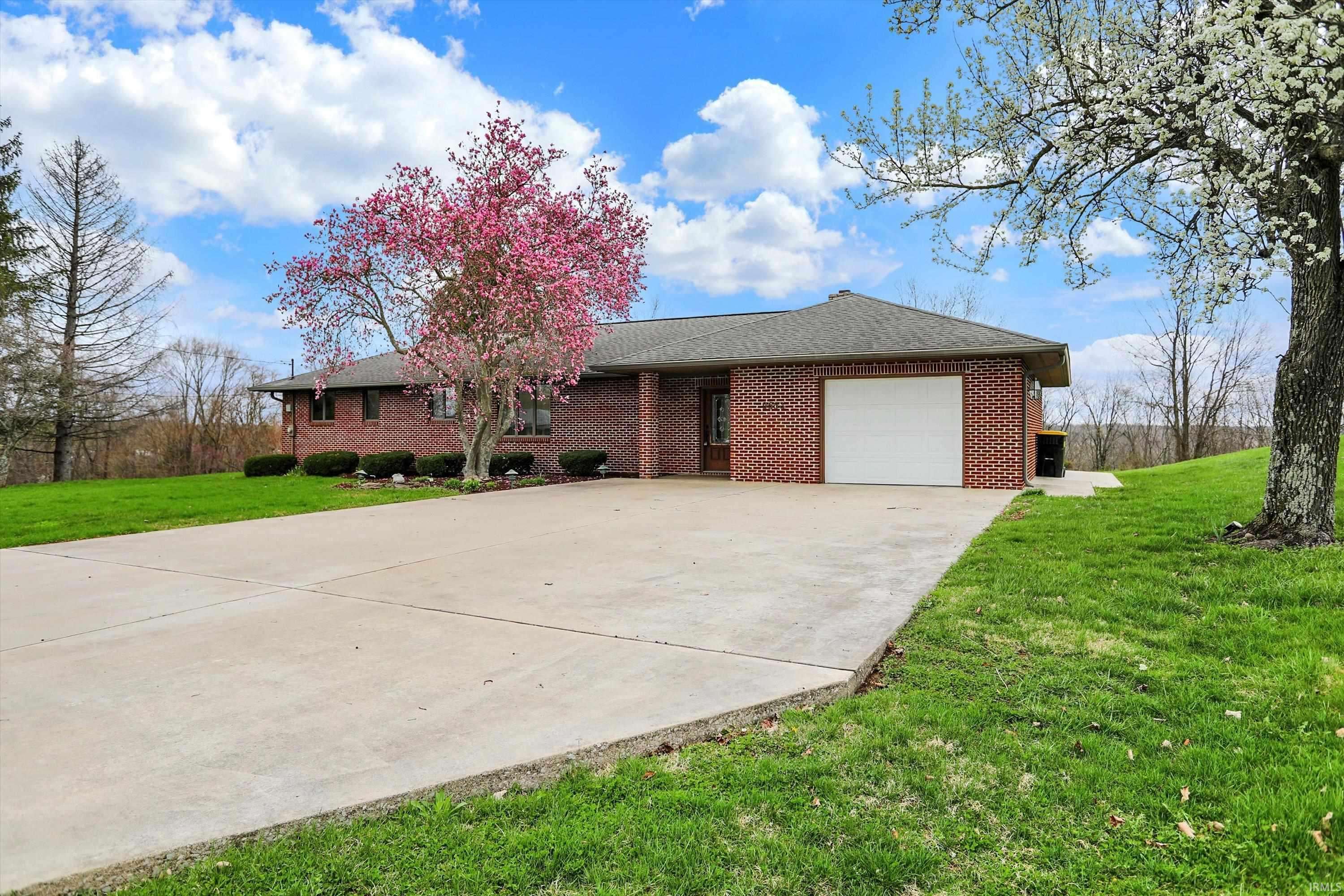 Bloomington, IN 47403,9553 S Harrodsburg Road