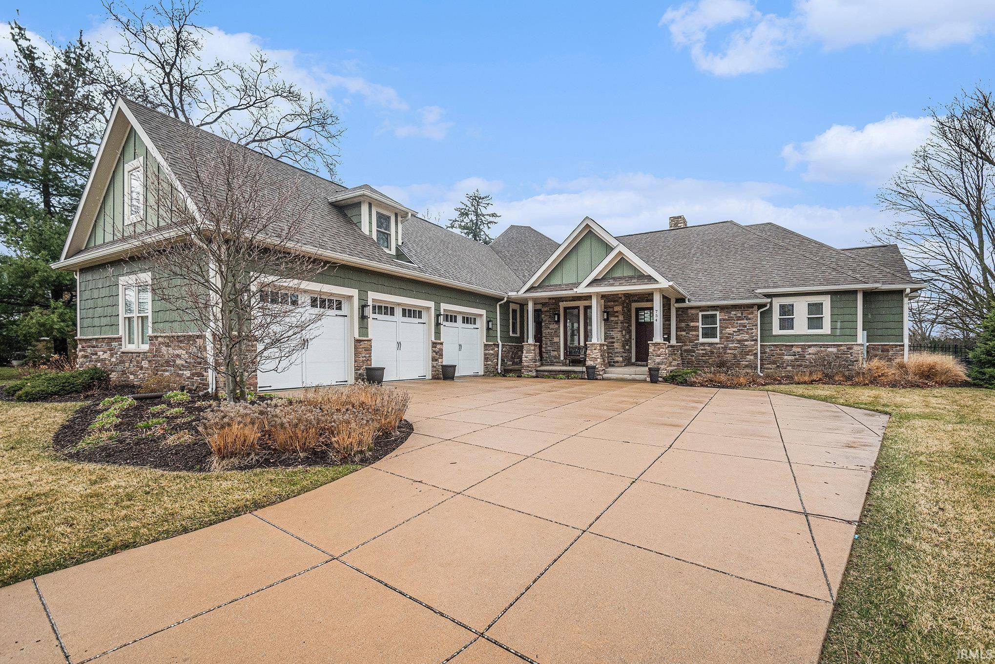 South Bend, IN 46615-3202,754 Country Club Lane