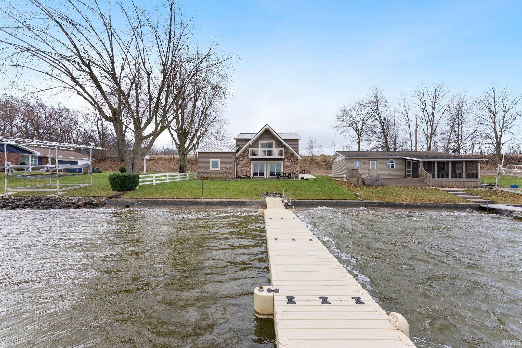 Wolcottville, IN 46795,0435 E 680 S